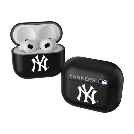 New York Yankees Insignia AirPod Case Cover-0