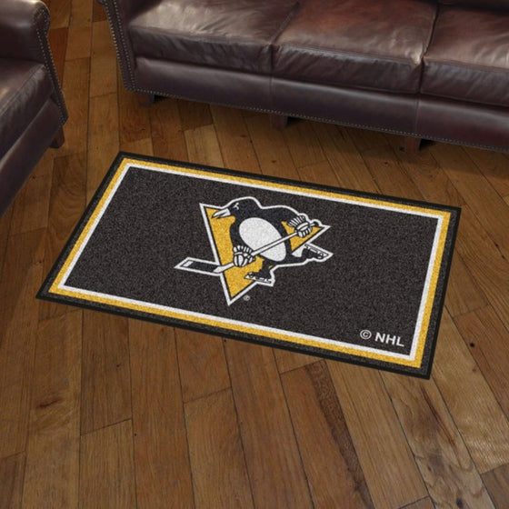 Pittsburgh Penguins 3'x5' Plush Rug
