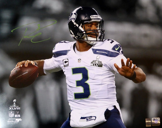 Russell Wilson Autographed 16x20 Photo Seattle Seahawks SB XLVIII RW Holo Stock #105129 - 757 Sports Collectibles