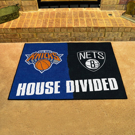 NBA House Divided - New York Knicks / Boston Nets House Divided Rug - 34 in. x 42.5 in.