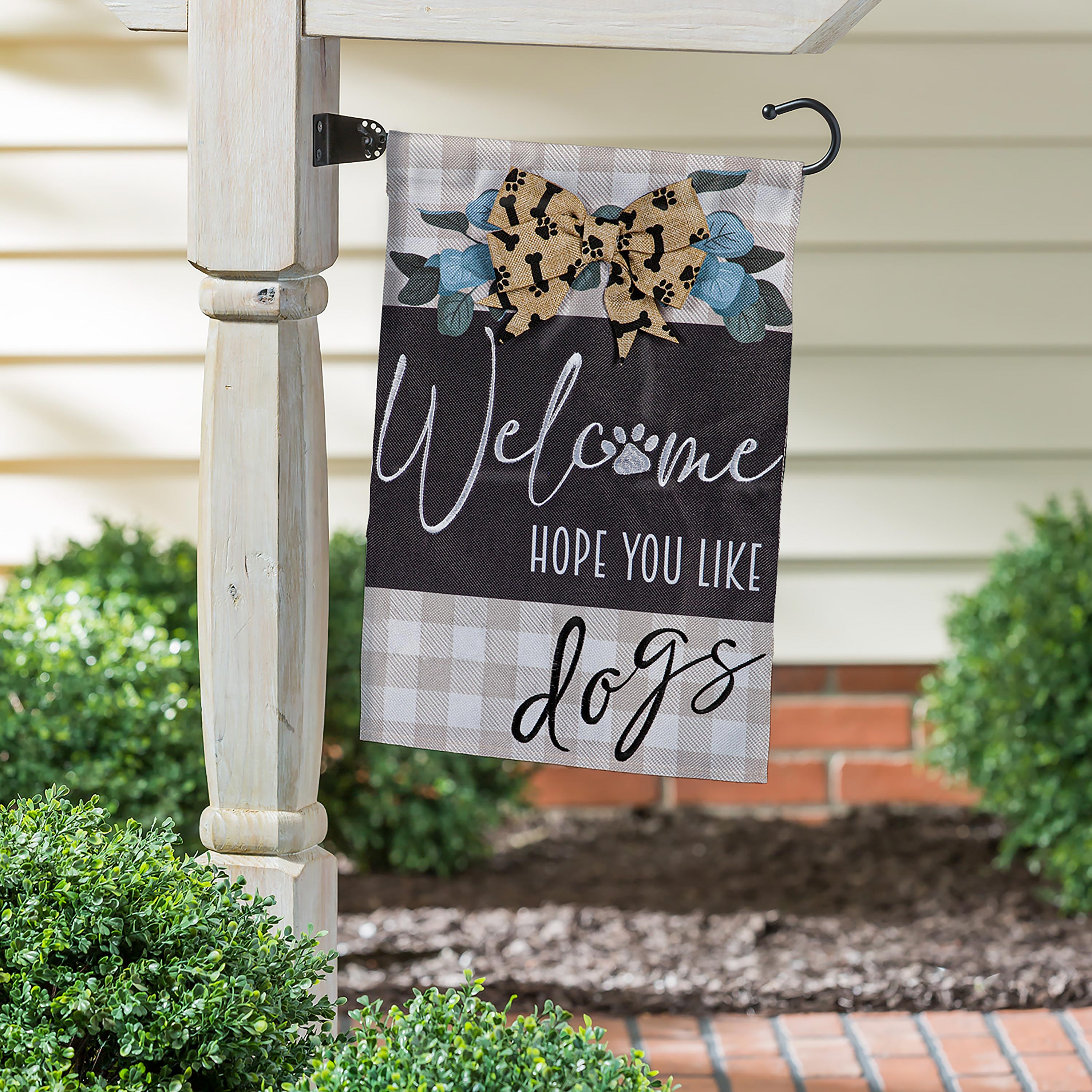 Dogs and Checks Garden Burlap Flag - Sports Collectibles, Sports Memorabilia, Sports Fan Shop, Sports Gifts