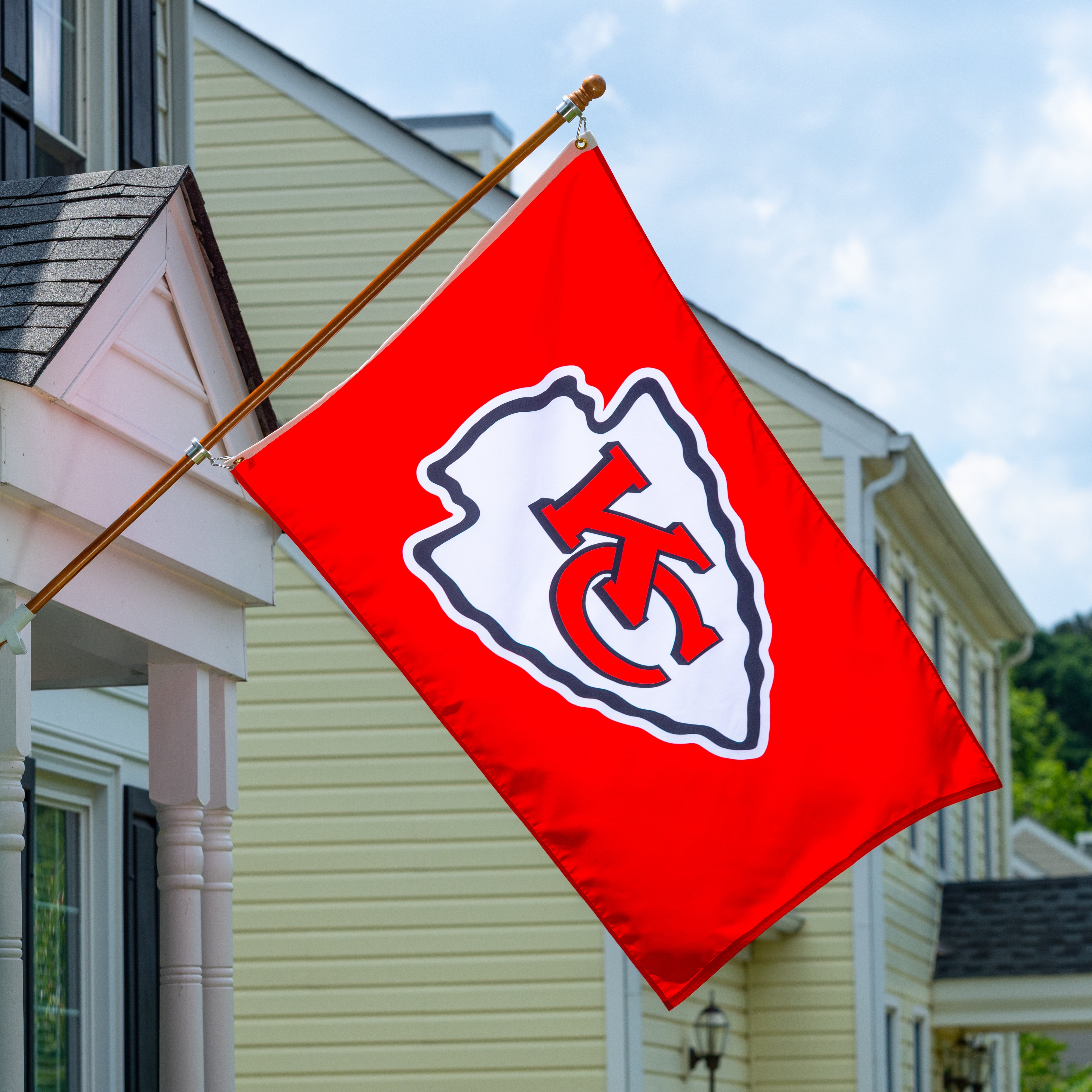 Kansas City Chiefs Single Sided Estate Flag with 2 Grommets, 3'x5' - Sports Collectibles, Sports Memorabilia, Sports Fan Shop, Sports Gifts