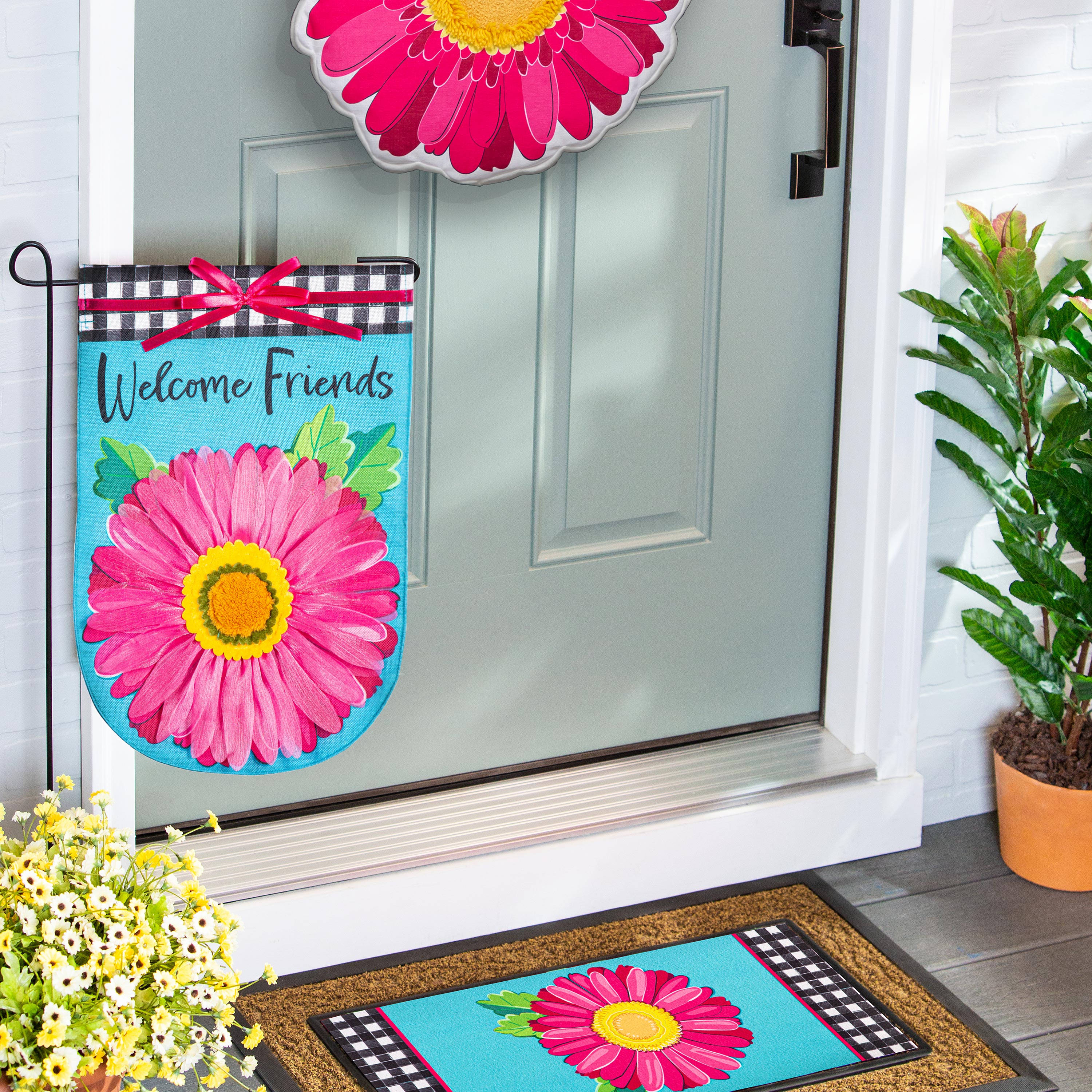 Welcome Friends Daisy Burlap Garden Flag - Sports Collectibles, Sports Memorabilia, Sports Fan Shop, Sports Gifts