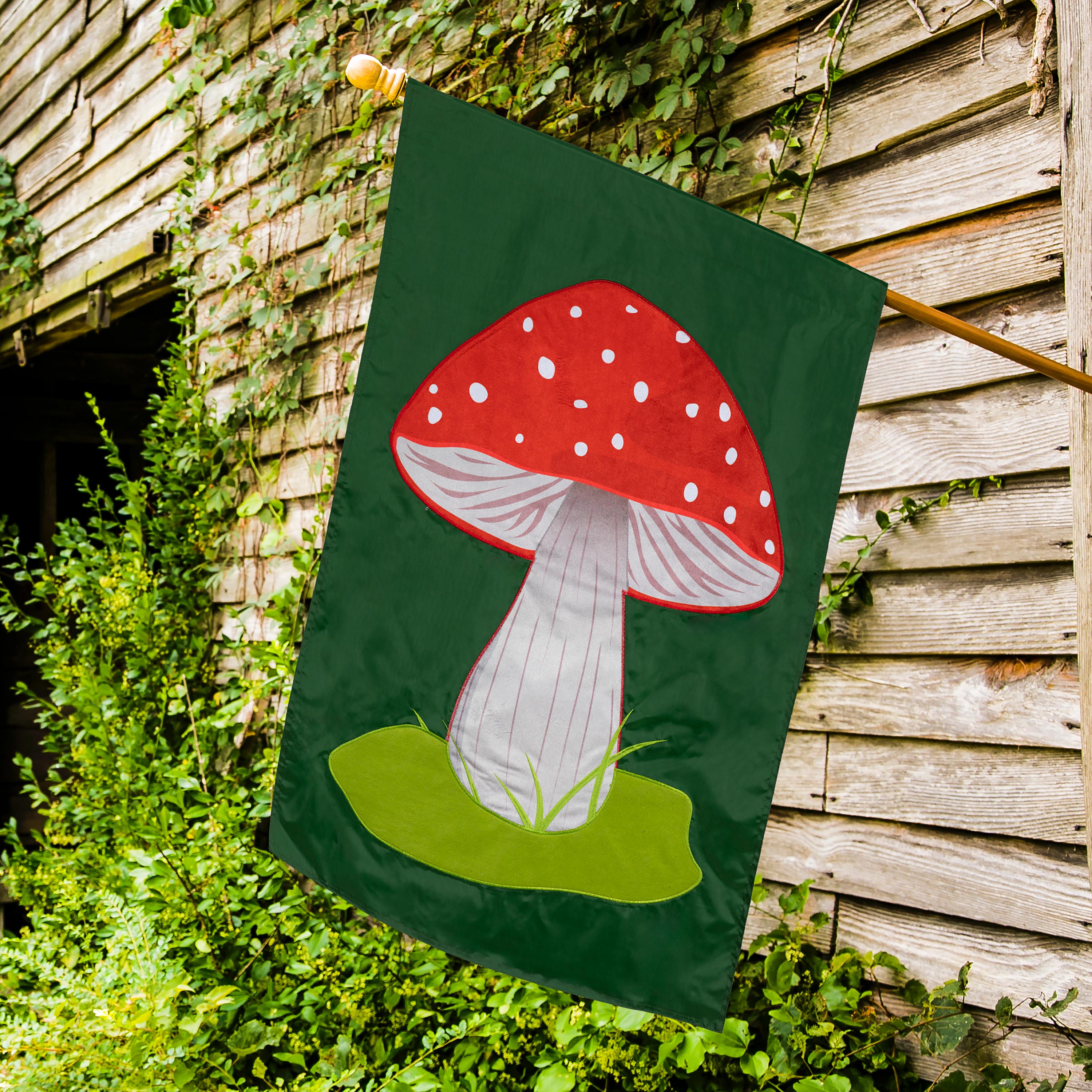 Mushroom Basic Applique House Flag - Sports Collectibles, Sports Memorabilia, Sports Fan Shop, Sports Gifts