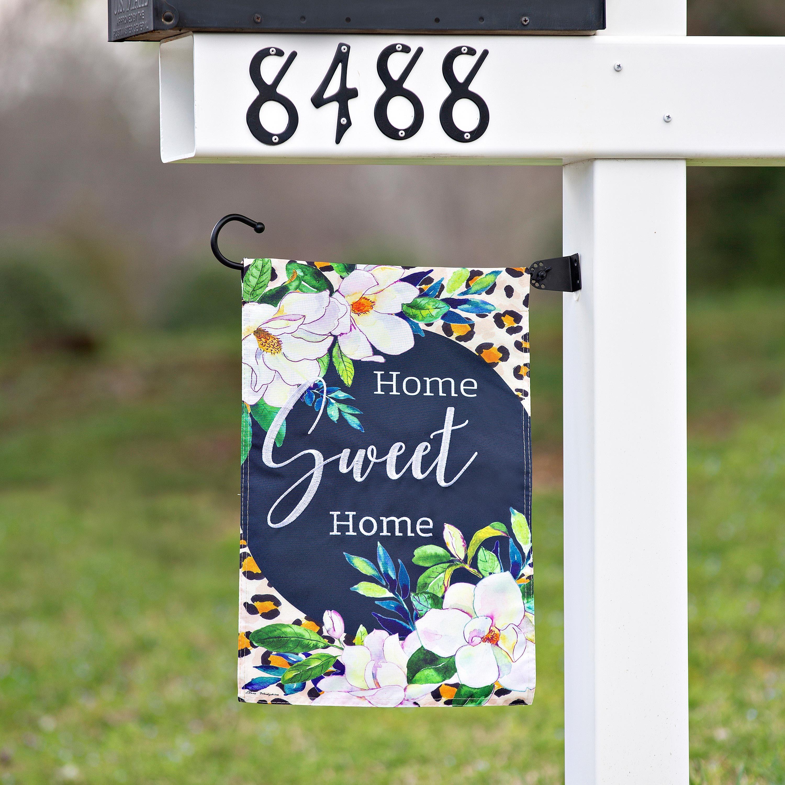 Magnolia Bloom Garden Linen Flag - Sports Collectibles, Sports Memorabilia, Sports Fan Shop, Sports Gifts
