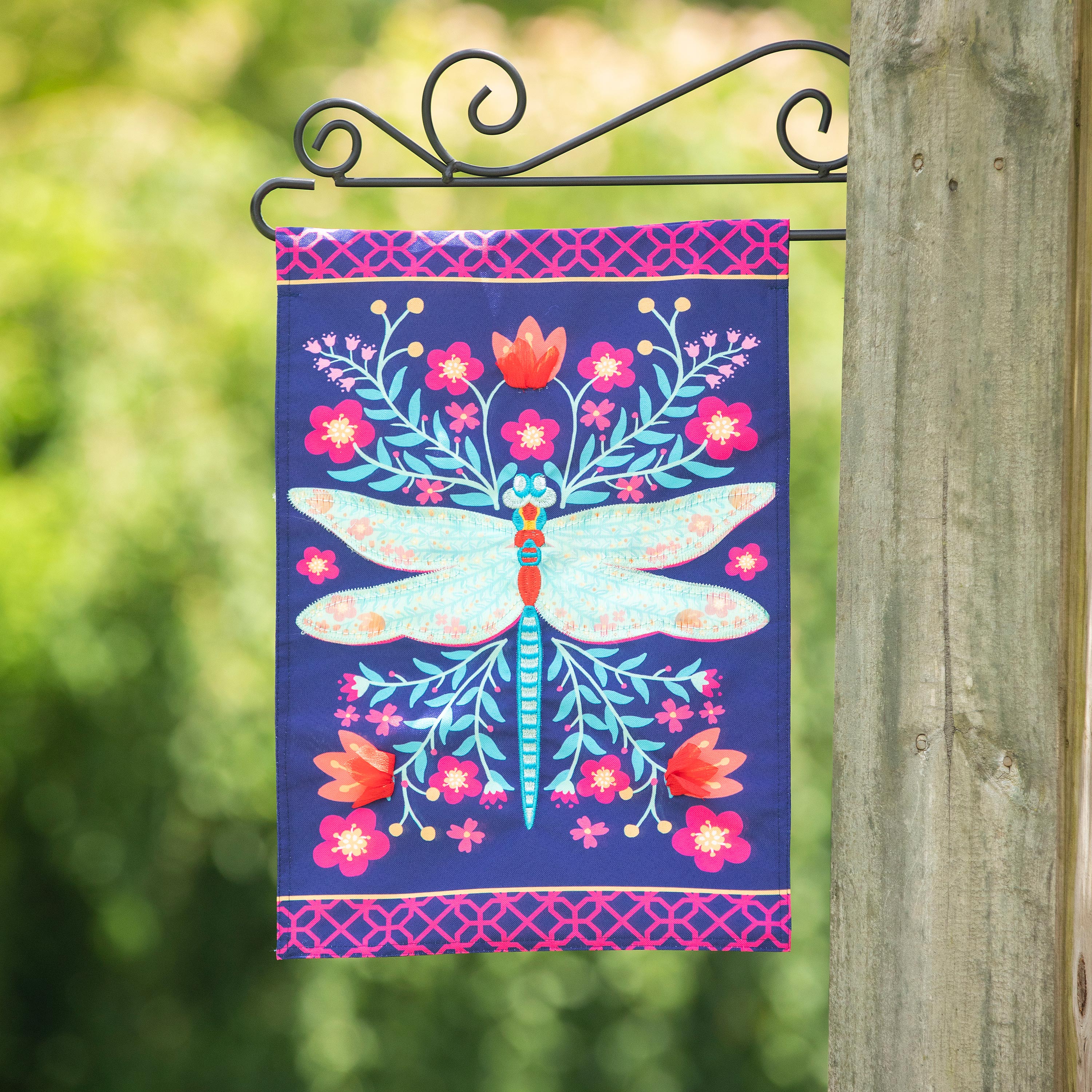 Patterned Dragonfly Garden Linen Flag - Sports Collectibles, Sports Memorabilia, Sports Fan Shop, Sports Gifts