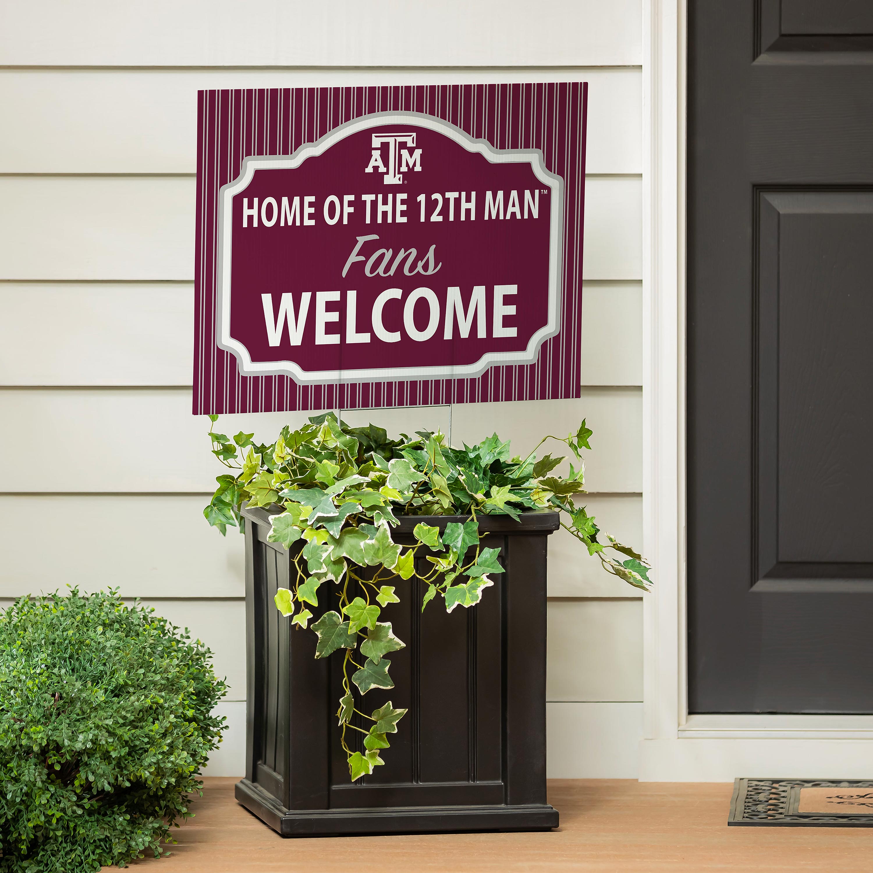 Texas A&M Coroplast Yard Sign, "Fans Welcome" - Sports Collectibles, Sports Memorabilia, Sports Fan Shop, Sports Gifts