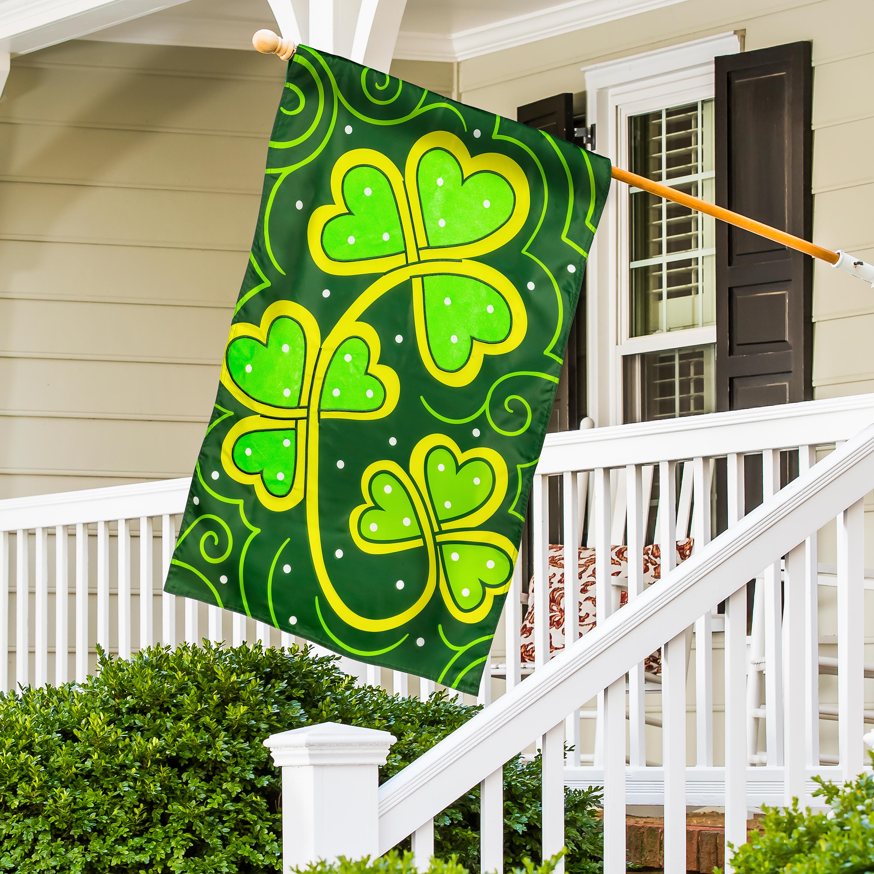 Lucky Clovers Applique House Flag - Sports Gifts, Sports Memorabilia, Sports Collectibles, Fan Shop