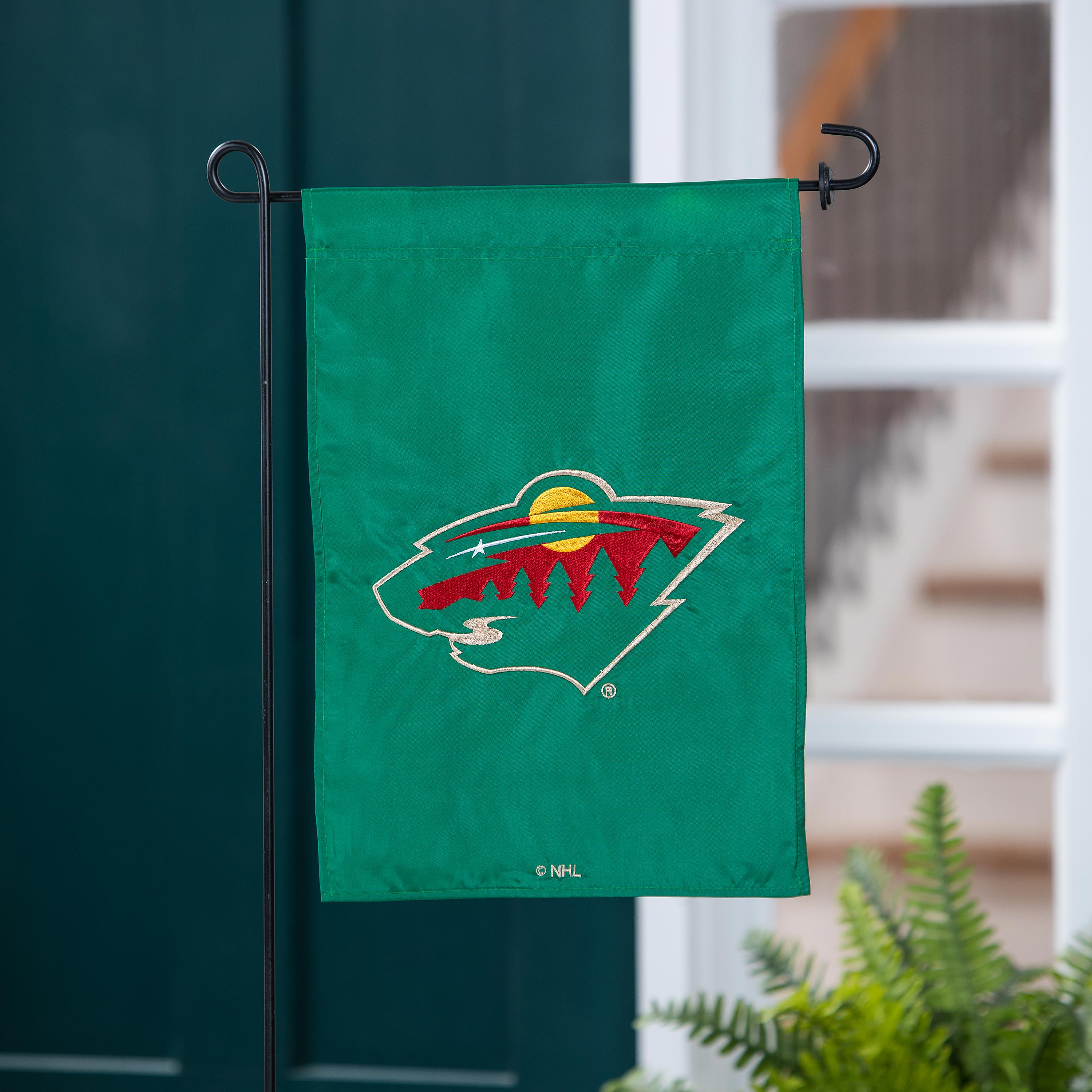 Applique Flag, Gar., Minnesota Wild - Sports Collectibles, Sports Memorabilia, Sports Fan Shop, Sports Gifts