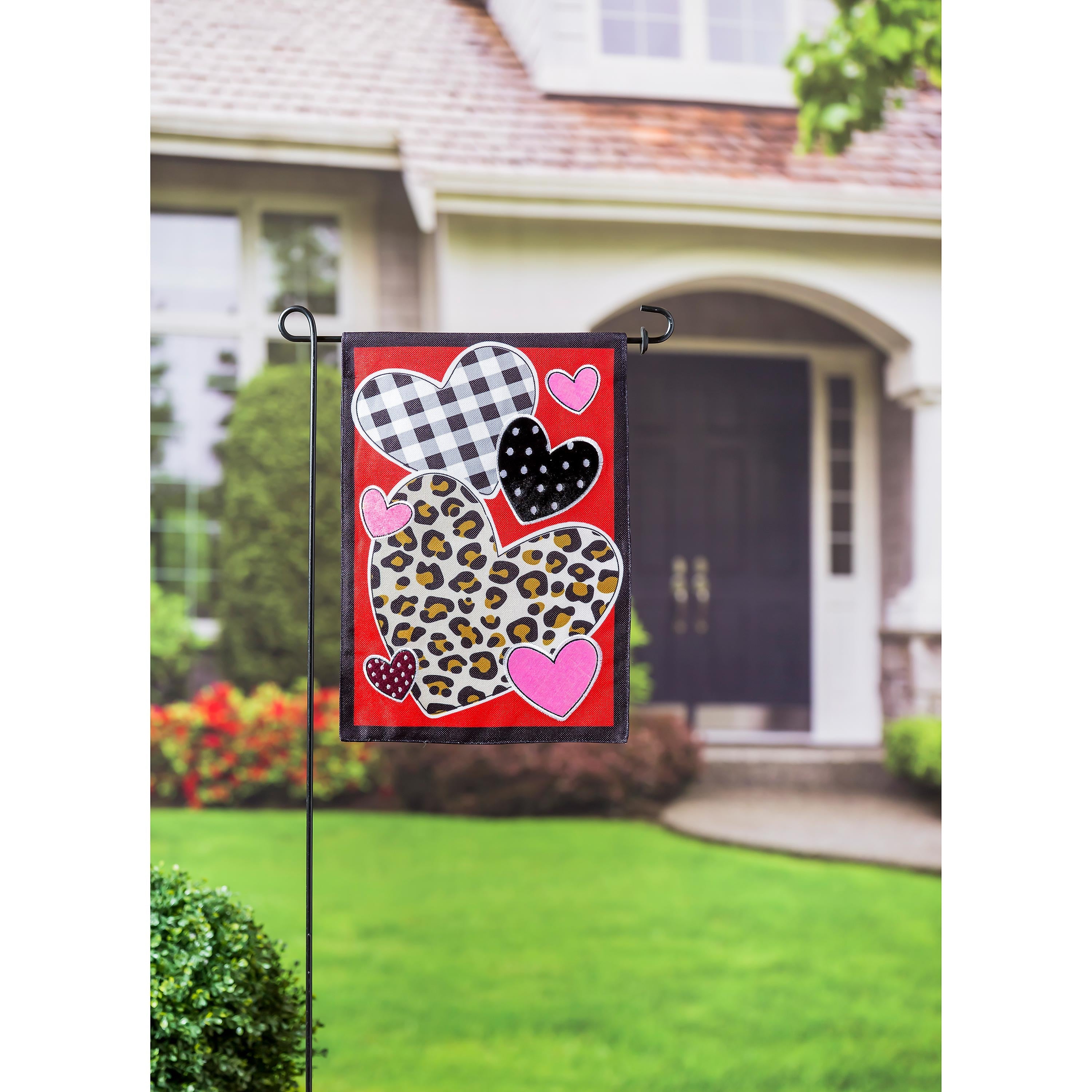 Patterned Hearts Garden Burlap Flag - Sports Collectibles, Sports Memorabilia, Sports Fan Shop, Sports Gifts
