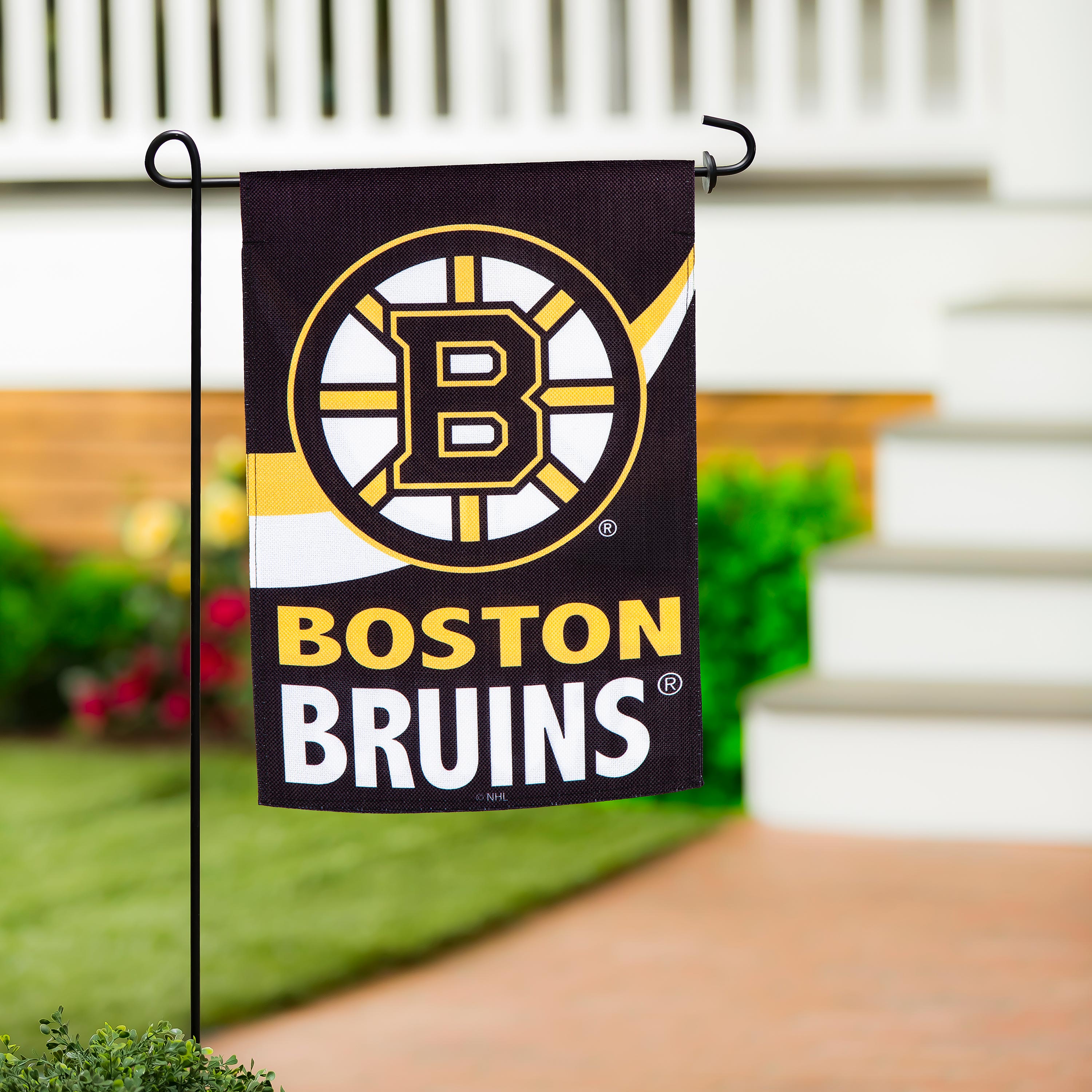 NHL Hockey Burlap Garden Flag, Boston Bruins - Sports Gifts, Sports Memorabilia, Sports Collectibles, Fan Shop
