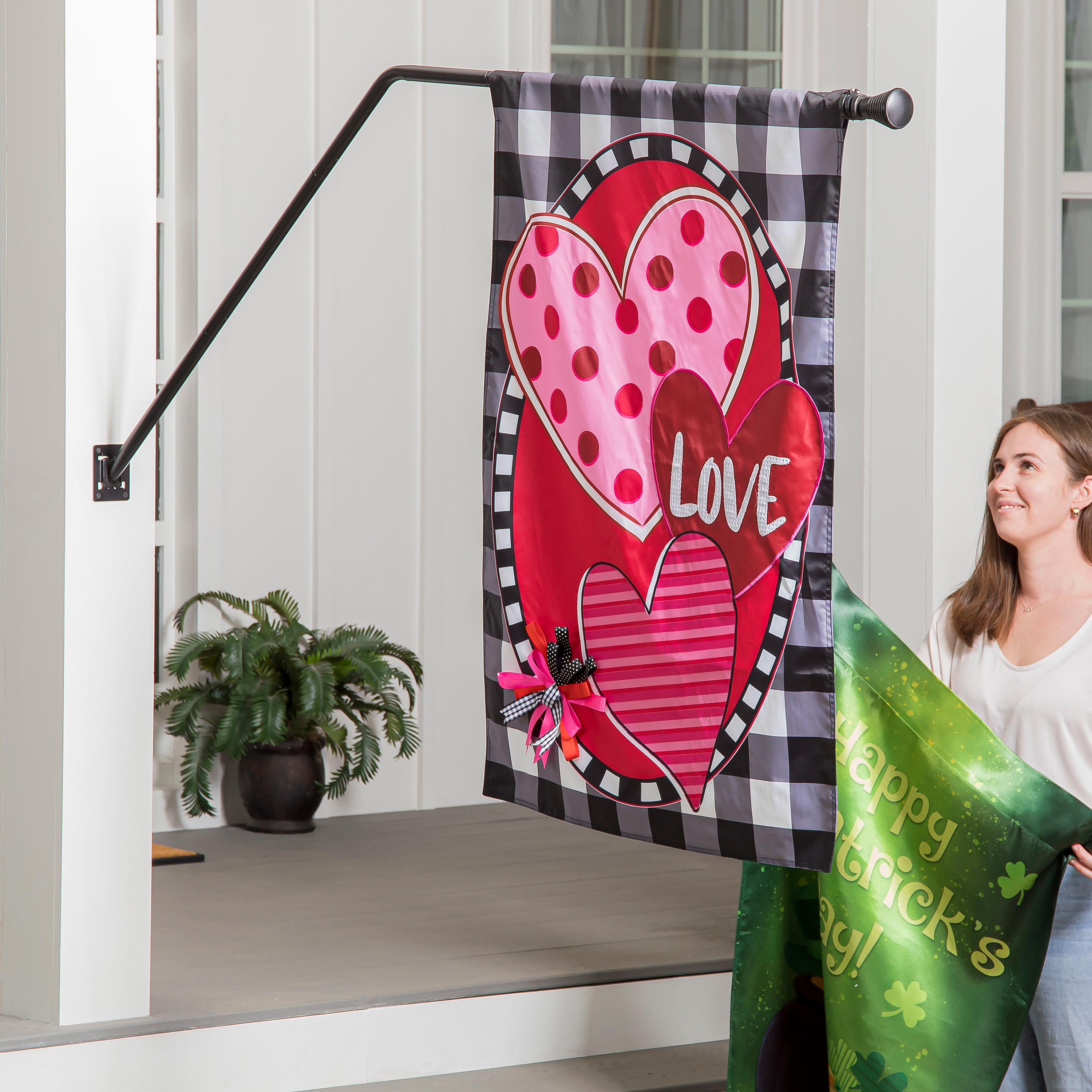 Easy Up House Flag Pole - Sports Collectibles, Sports Memorabilia, Sports Fan Shop, Sports Gifts