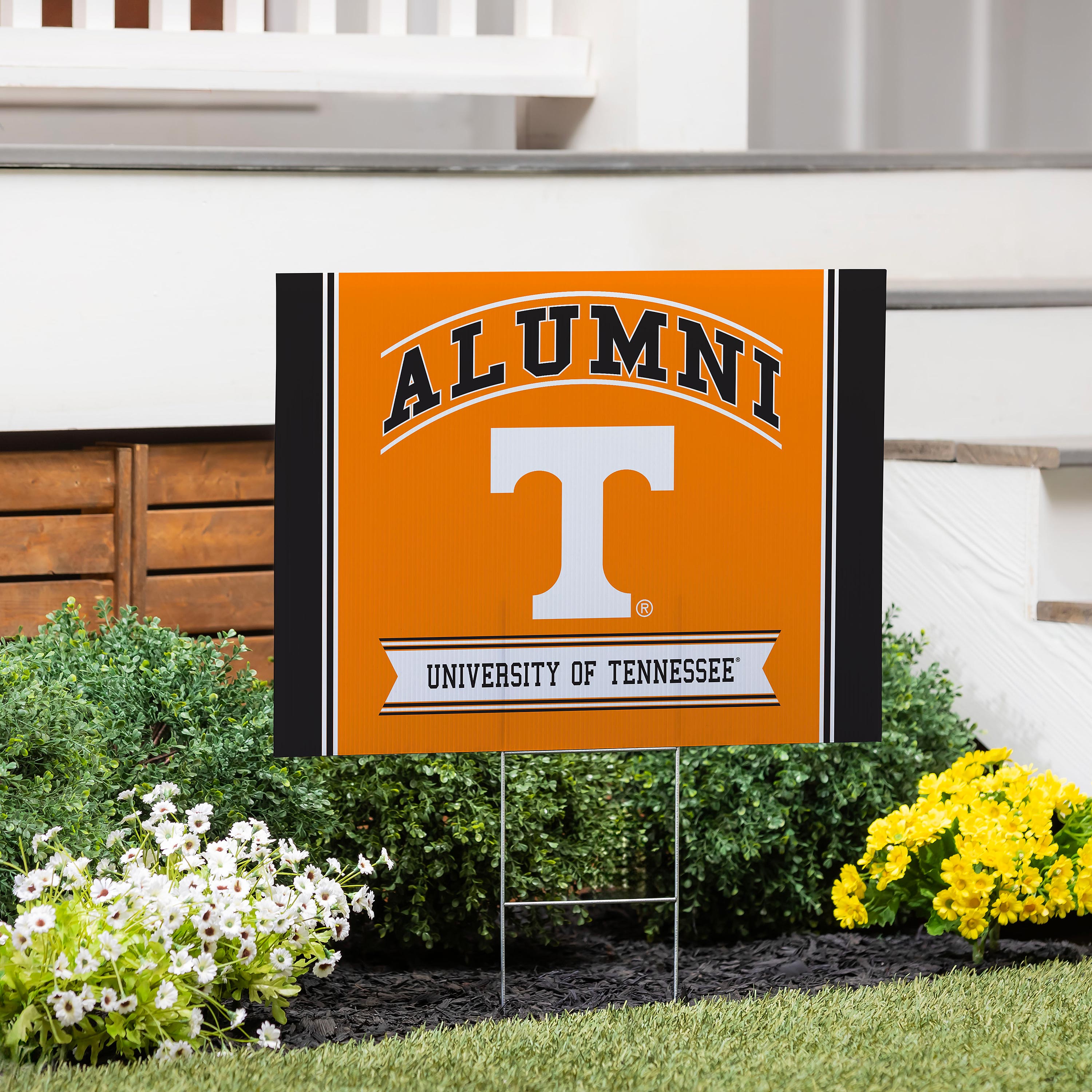 University of Tennessee Coroplast Yard Sign Alumni - Sports Collectibles, Sports Memorabilia, Sports Fan Shop, Sports Gifts