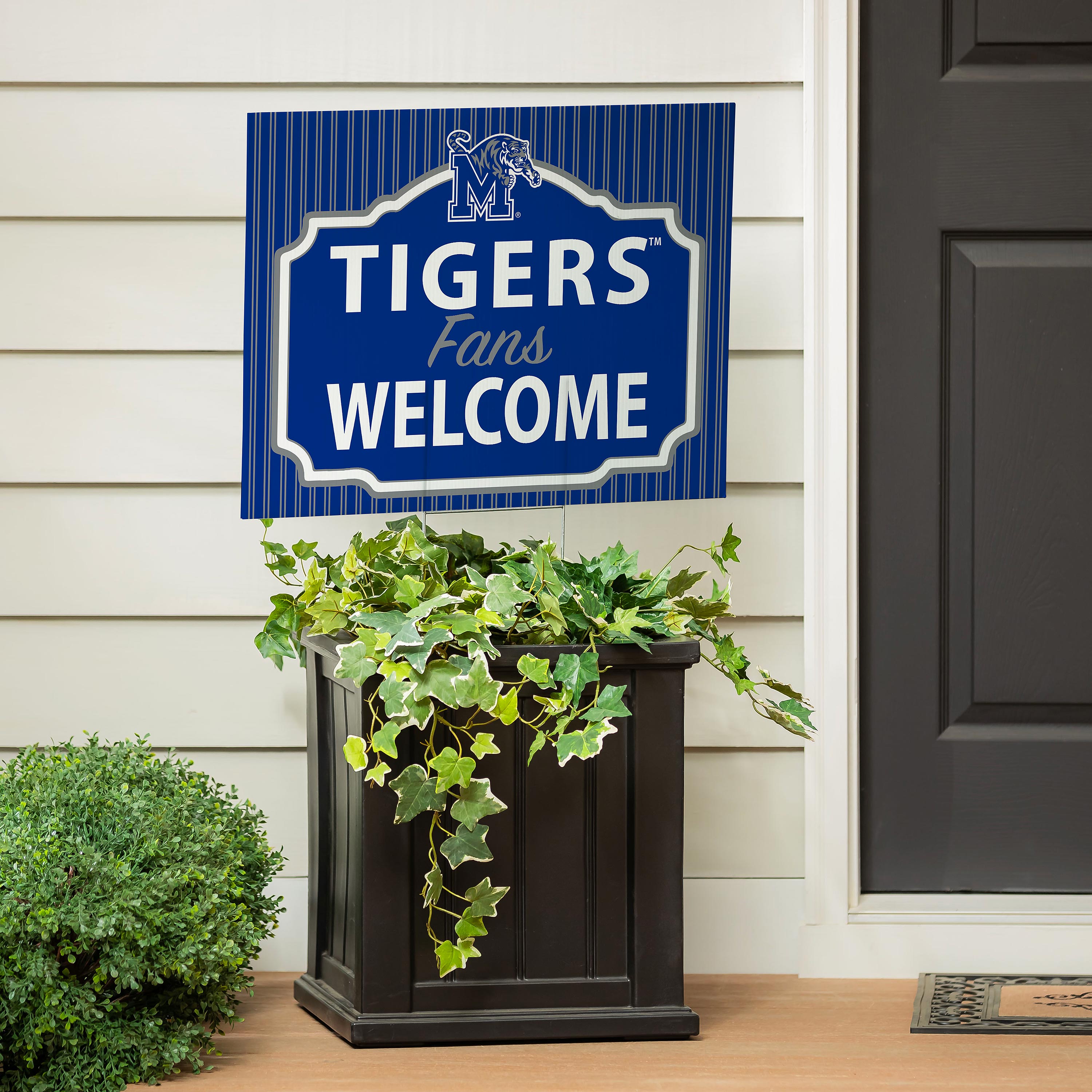 University of Memphis Coroplast Yard Sign, "Fans Welcome" - Sports Collectibles, Sports Memorabilia, Sports Fan Shop, Sports Gifts
