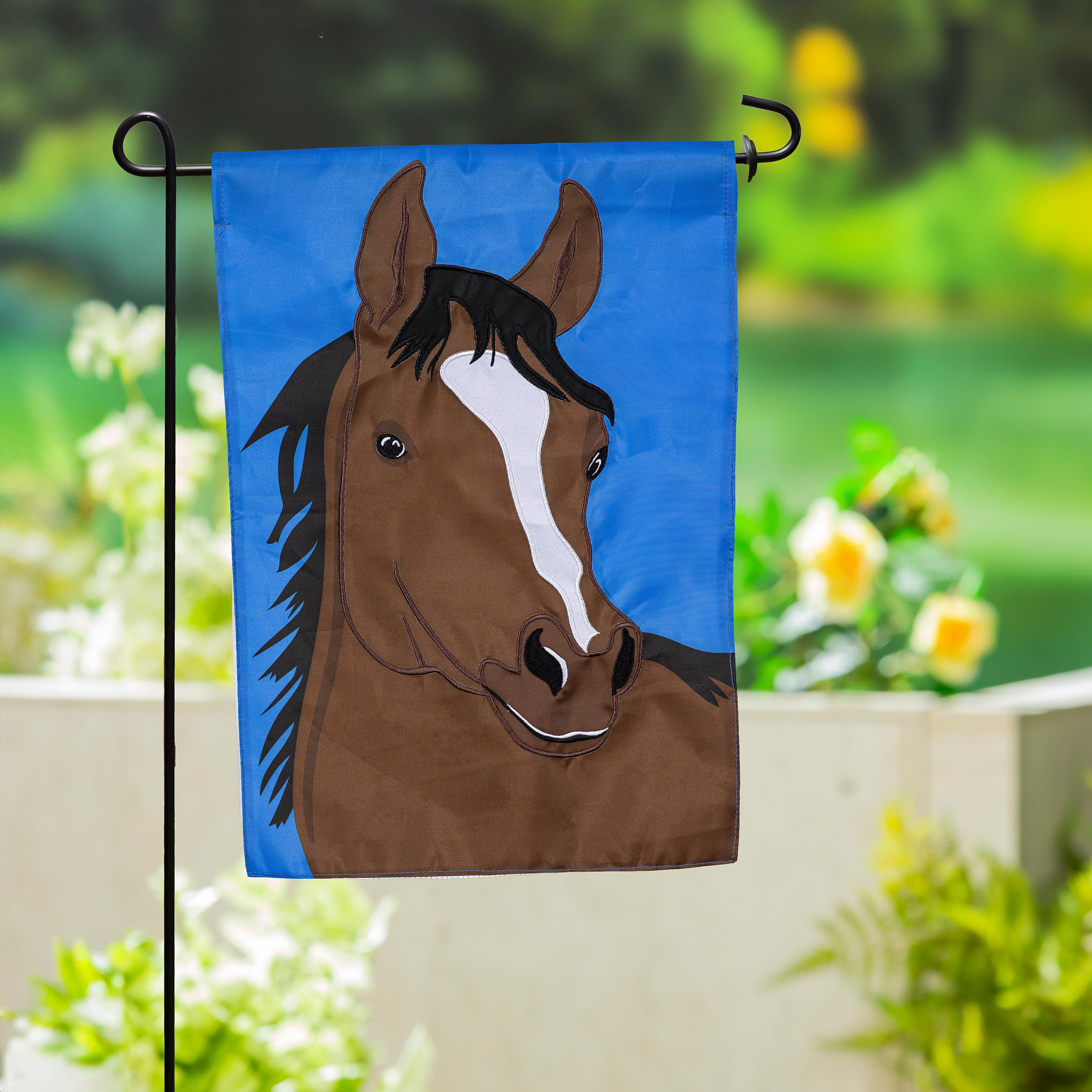 Single Horse Basic Applique Garden Flag - Sports Collectibles, Sports Memorabilia, Sports Fan Shop, Sports Gifts