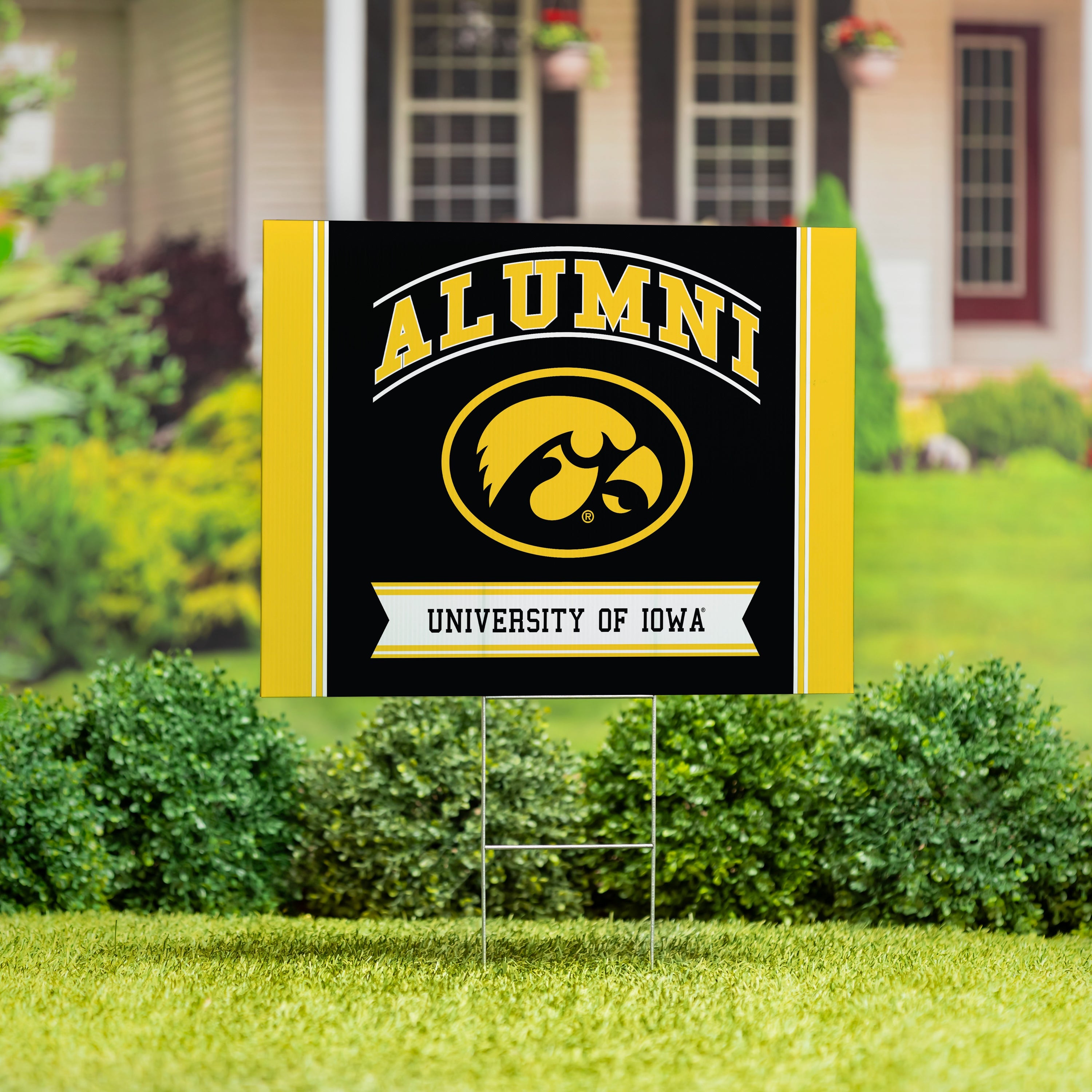 University of Iowa Coroplast Yard Sign Alumni - Sports Collectibles, Sports Memorabilia, Sports Fan Shop, Sports Gifts