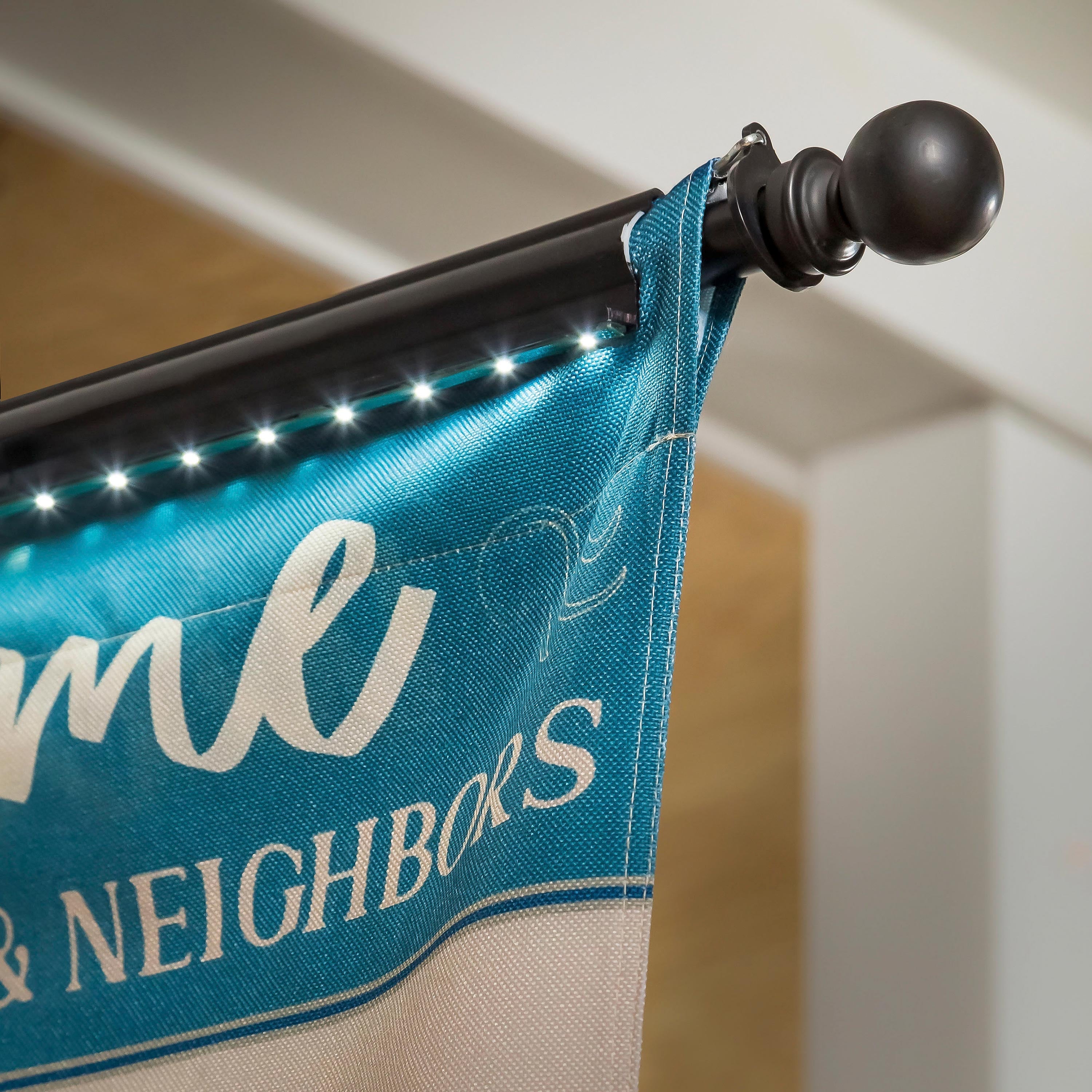 Solar Light for House Flag - Sports Collectibles, Sports Memorabilia, Sports Fan Shop, Sports Gifts