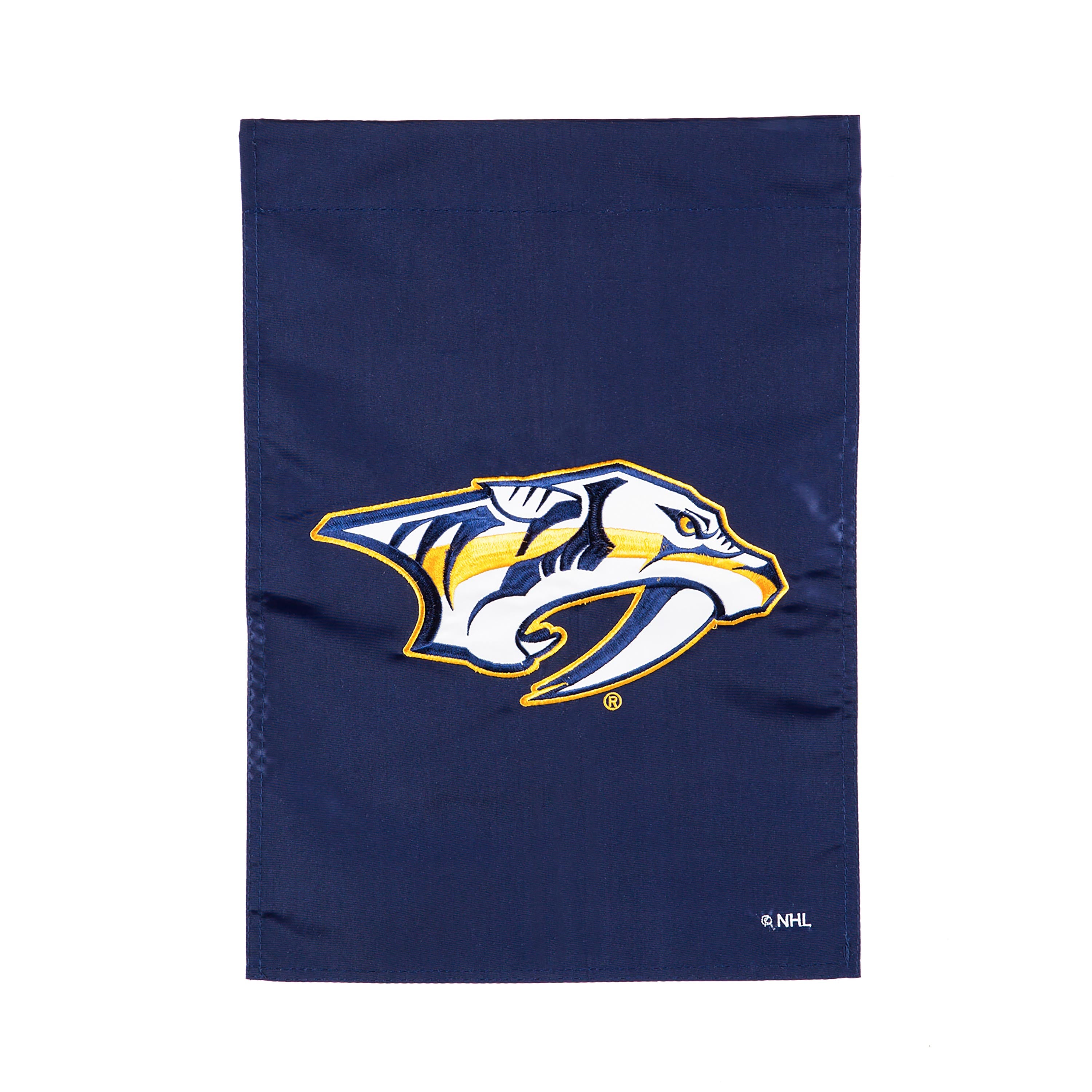 Nashville Predators Applique Garden Flag - Sports Collectibles, Sports Memorabilia, Sports Fan Shop, Sports Gifts