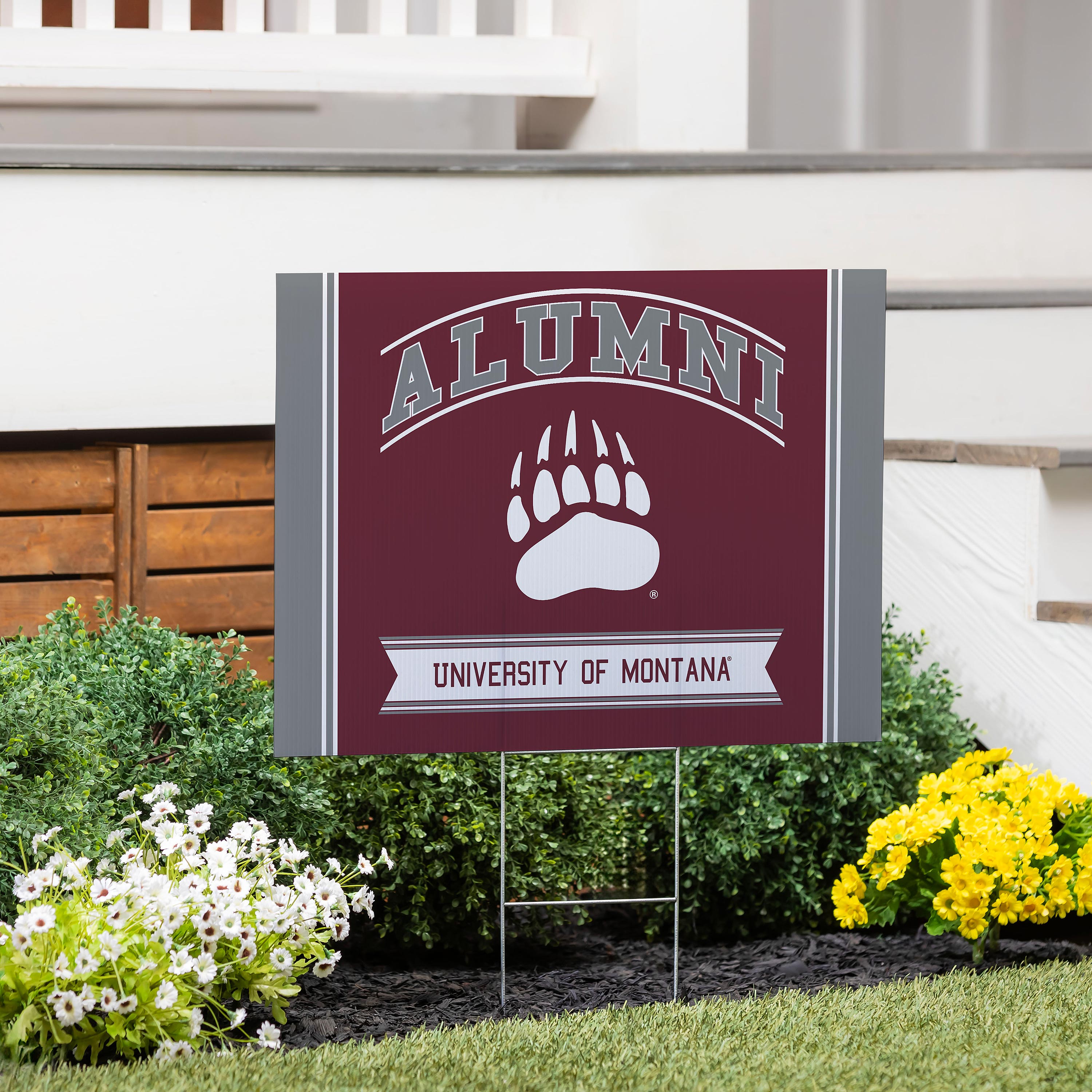 University of Montana Coroplast Yard Sign Alumni - Sports Collectibles, Sports Memorabilia, Sports Fan Shop, Sports Gifts
