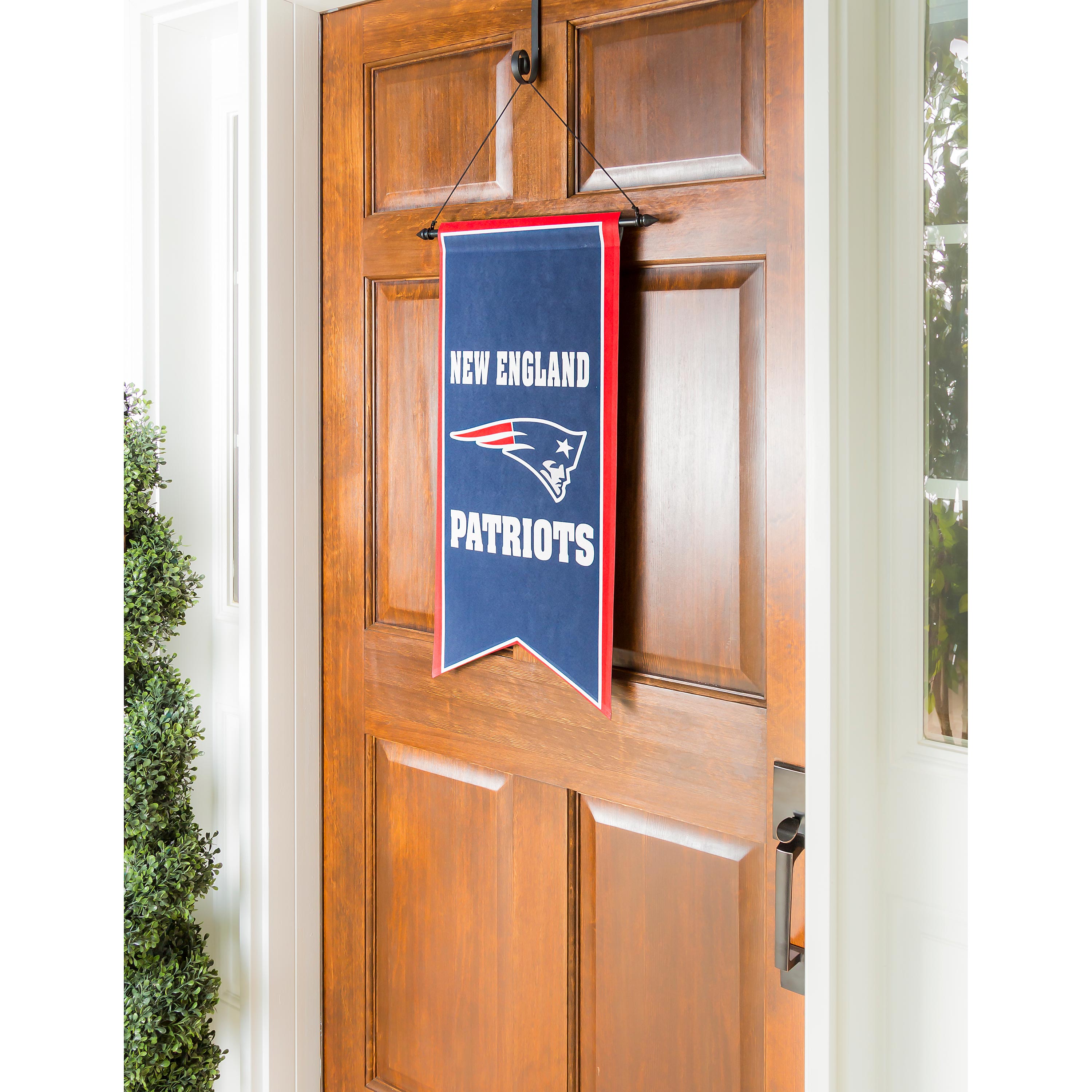 New England Patriots, Flag Banner - Sports Collectibles, Sports Memorabilia, Sports Fan Shop, Sports Gifts