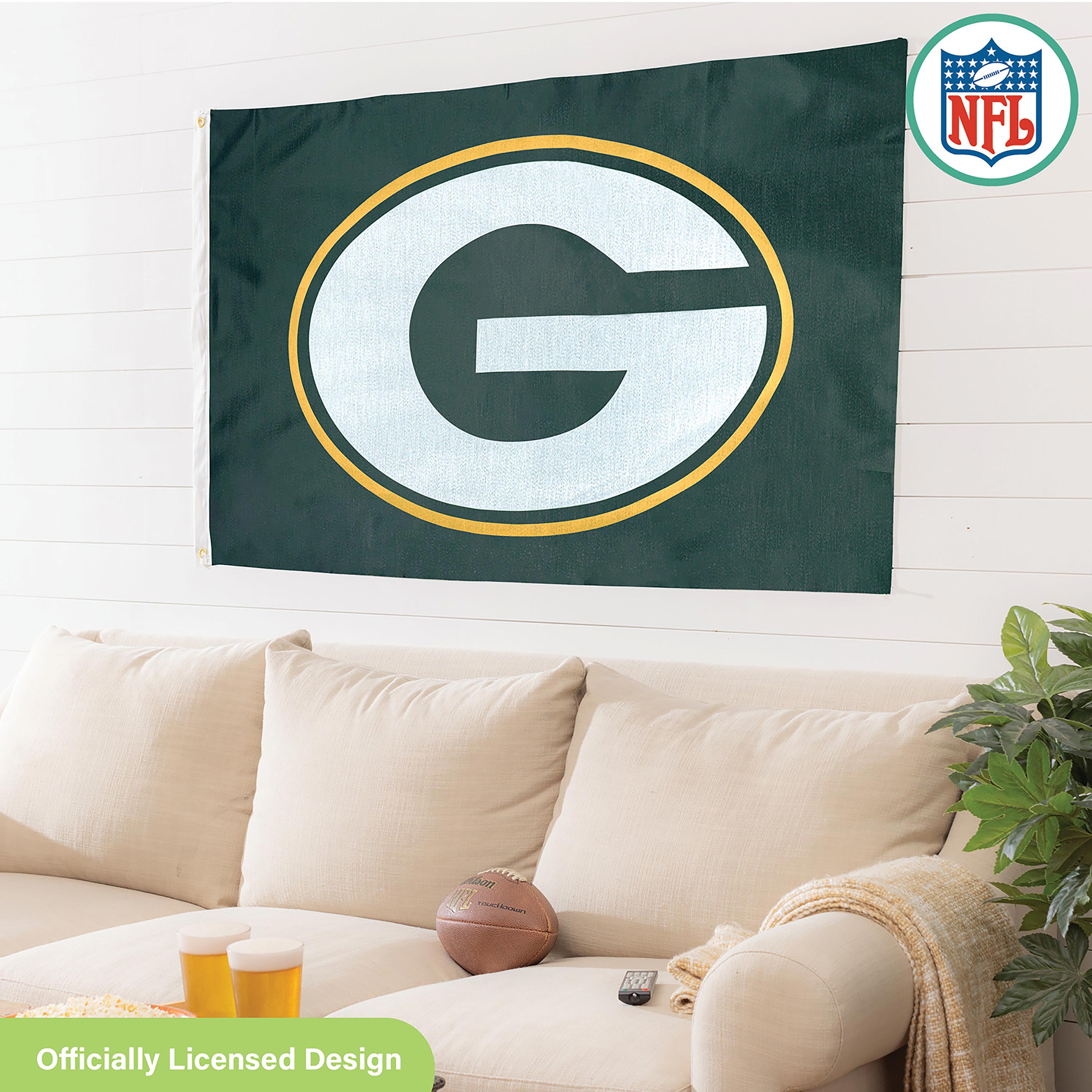 Green Bay Packers Single Sided Estate Flag with 2 Grommets, 3'x5' - Sports Gifts, Sports Memorabilia, Sports Collectibles, Fan Shop