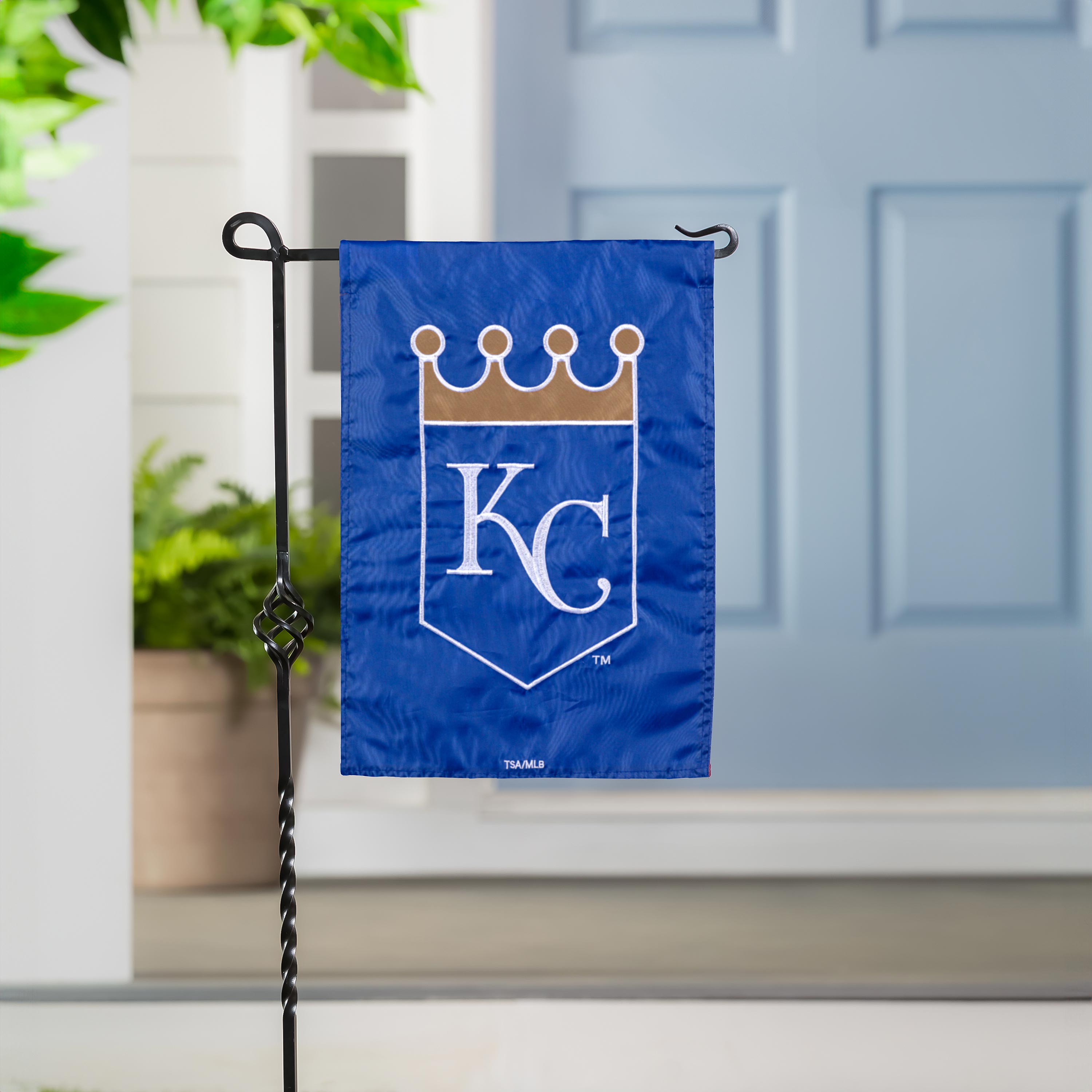 Kansas City Royals Applique Flag, GDN - Sports Collectibles, Sports Memorabilia, Sports Fan Shop, Sports Gifts