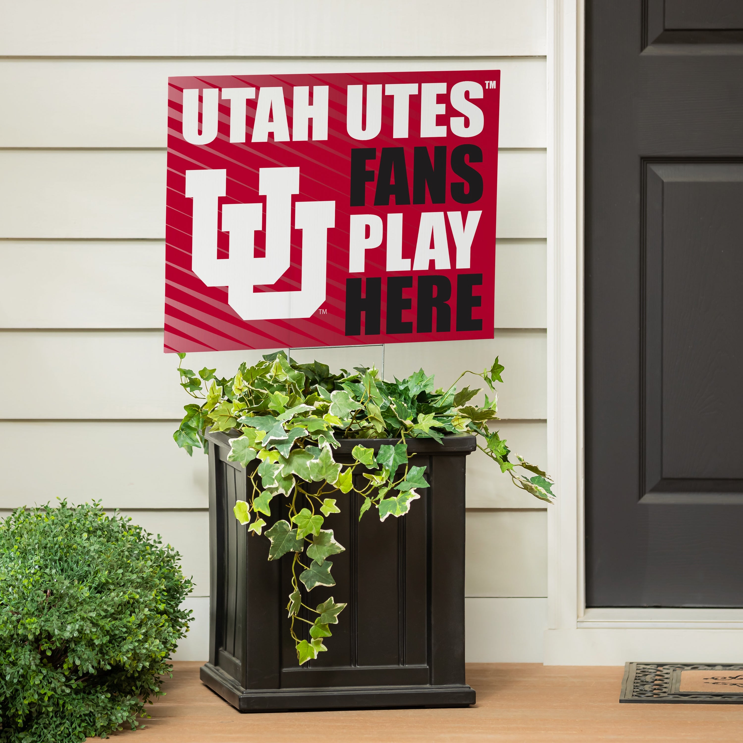 University of Utah Coroplast Yard Sign "Fans Play Here" - Sports Collectibles, Sports Memorabilia, Sports Fan Shop, Sports Gifts