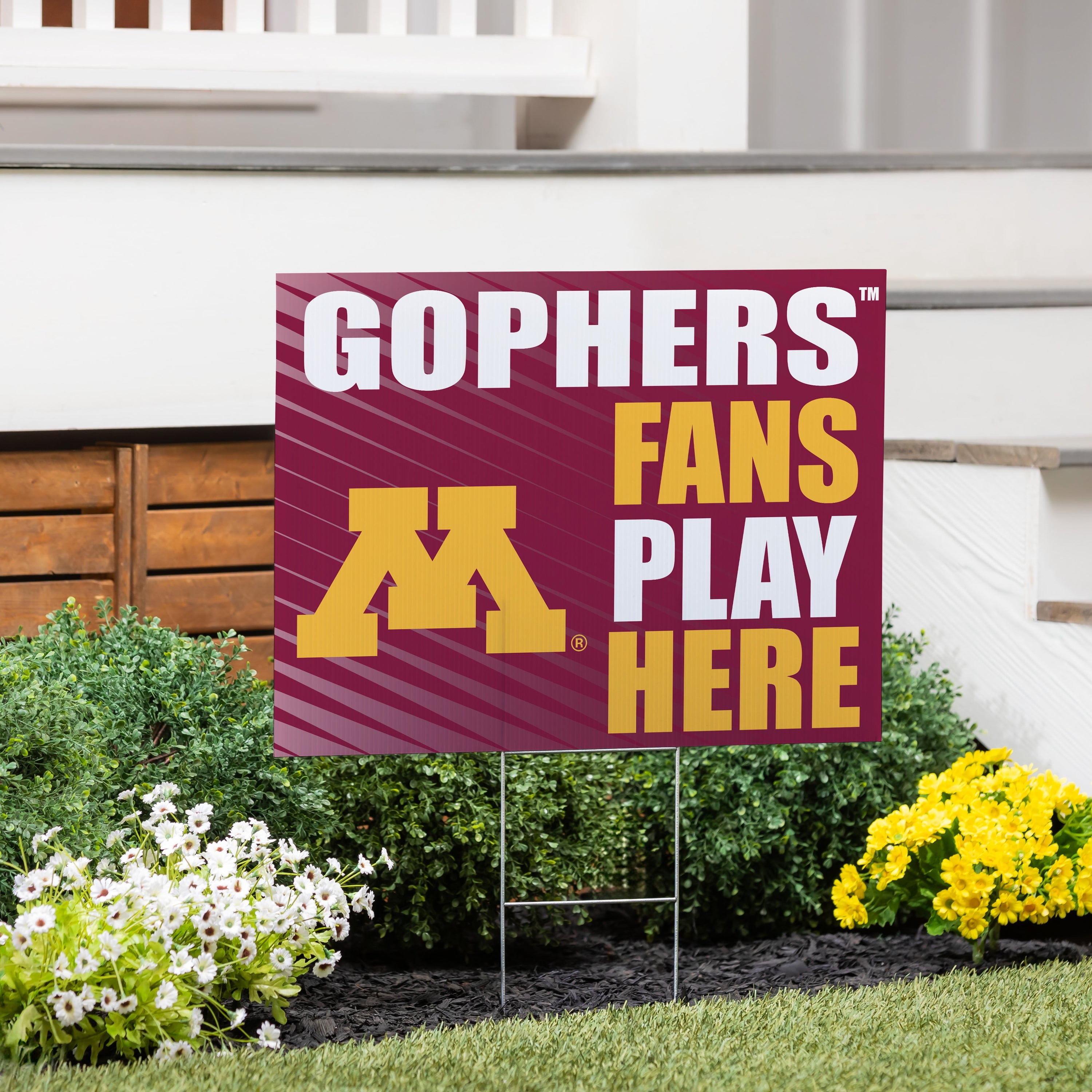 University of Minnesota Coroplast Yard Sign "Fans Play Here" - Sports Collectibles, Sports Memorabilia, Sports Fan Shop, Sports Gifts