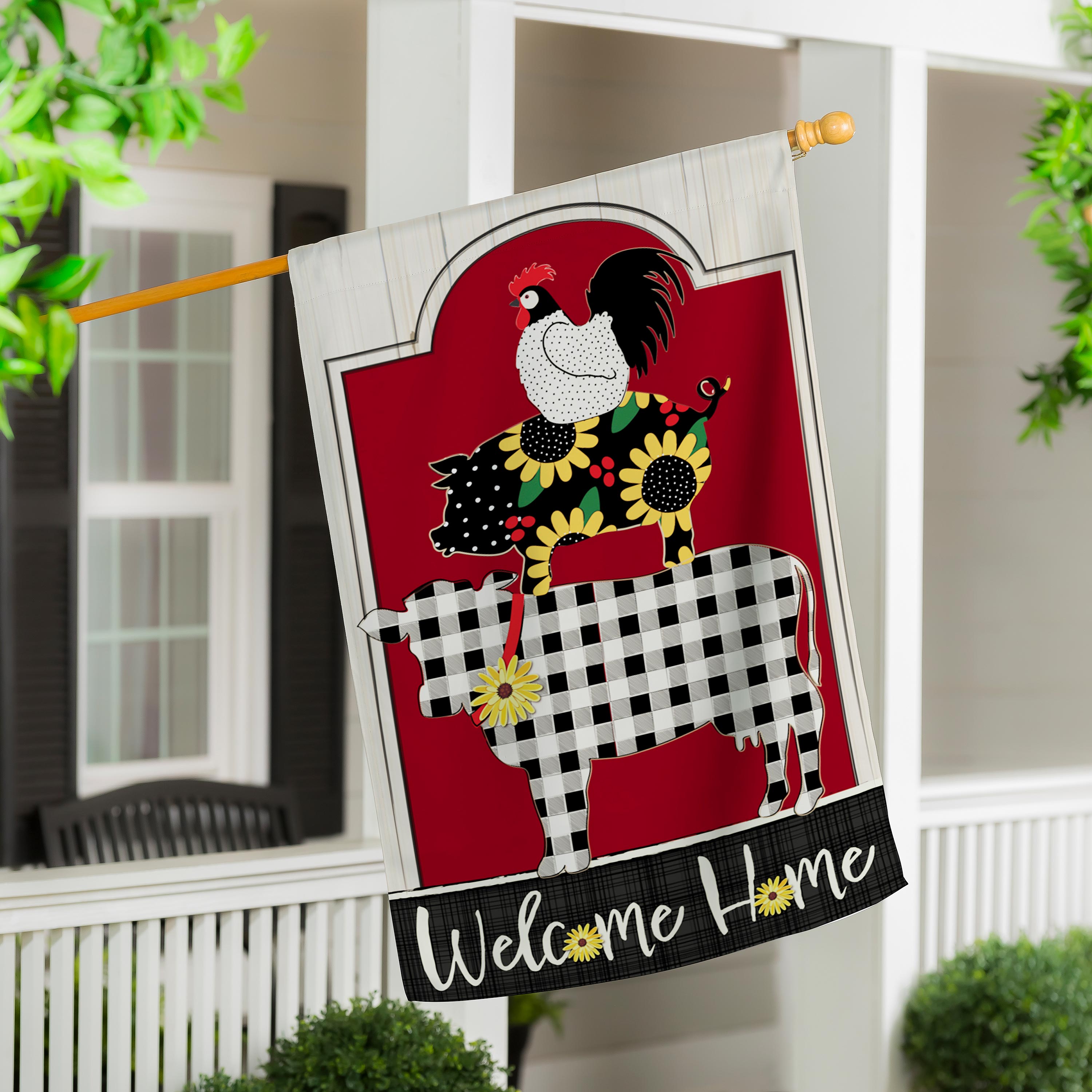 Farm Friends Burlap House Flag - Sports Collectibles, Sports Memorabilia, Sports Fan Shop, Sports Gifts