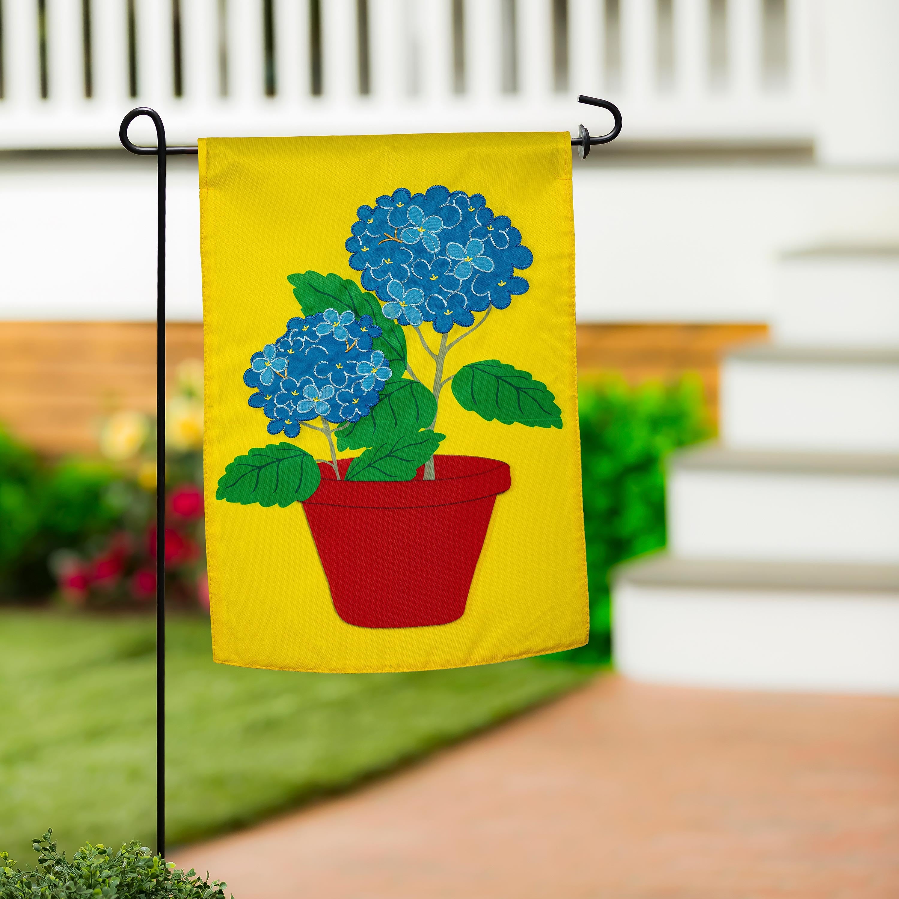 Hydrangea Basic Applique Garden Flag - Sports Collectibles, Sports Memorabilia, Sports Fan Shop, Sports Gifts