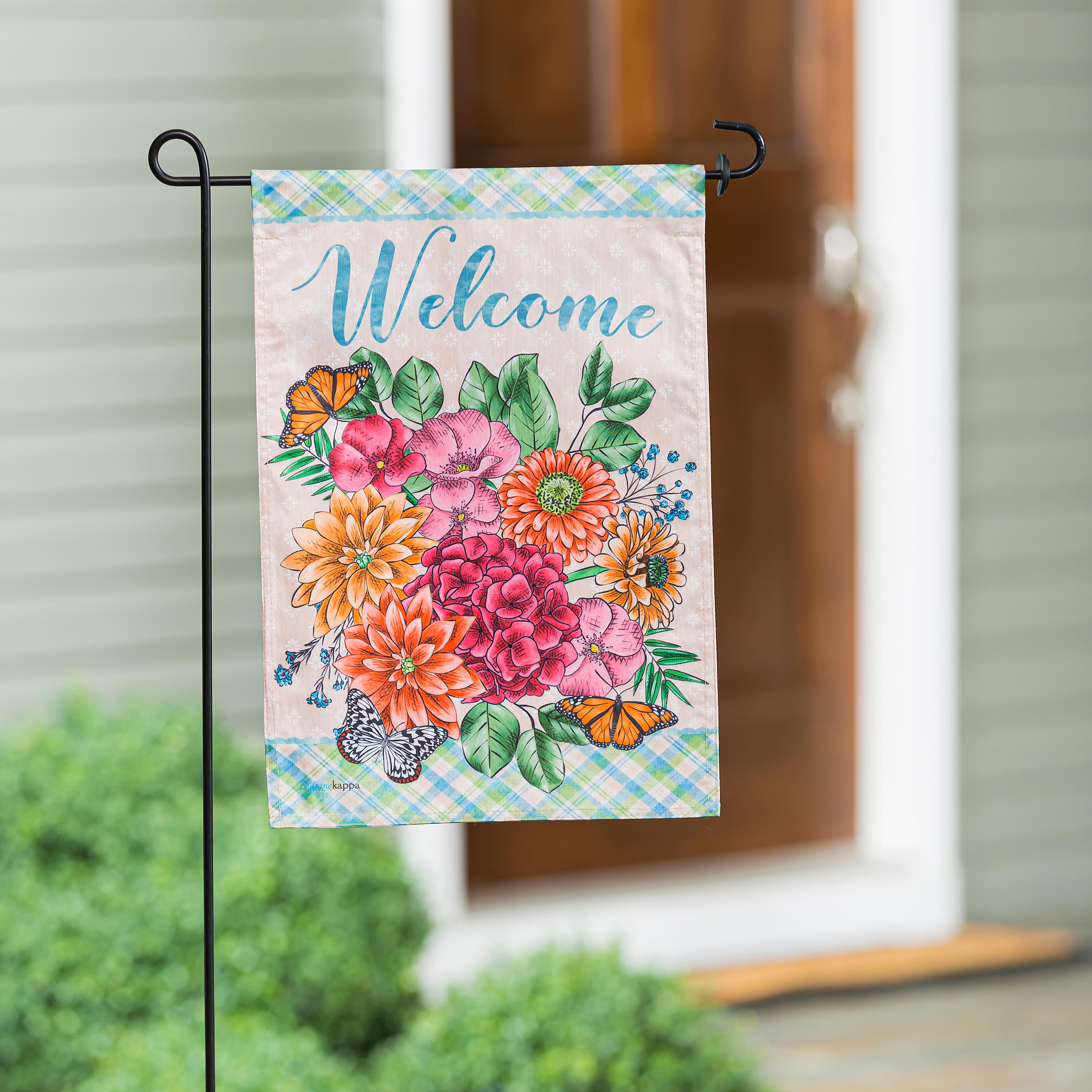 Hydrangea Bouquet Garden Strie Flag - Sports Collectibles, Sports Memorabilia, Sports Fan Shop, Sports Gifts