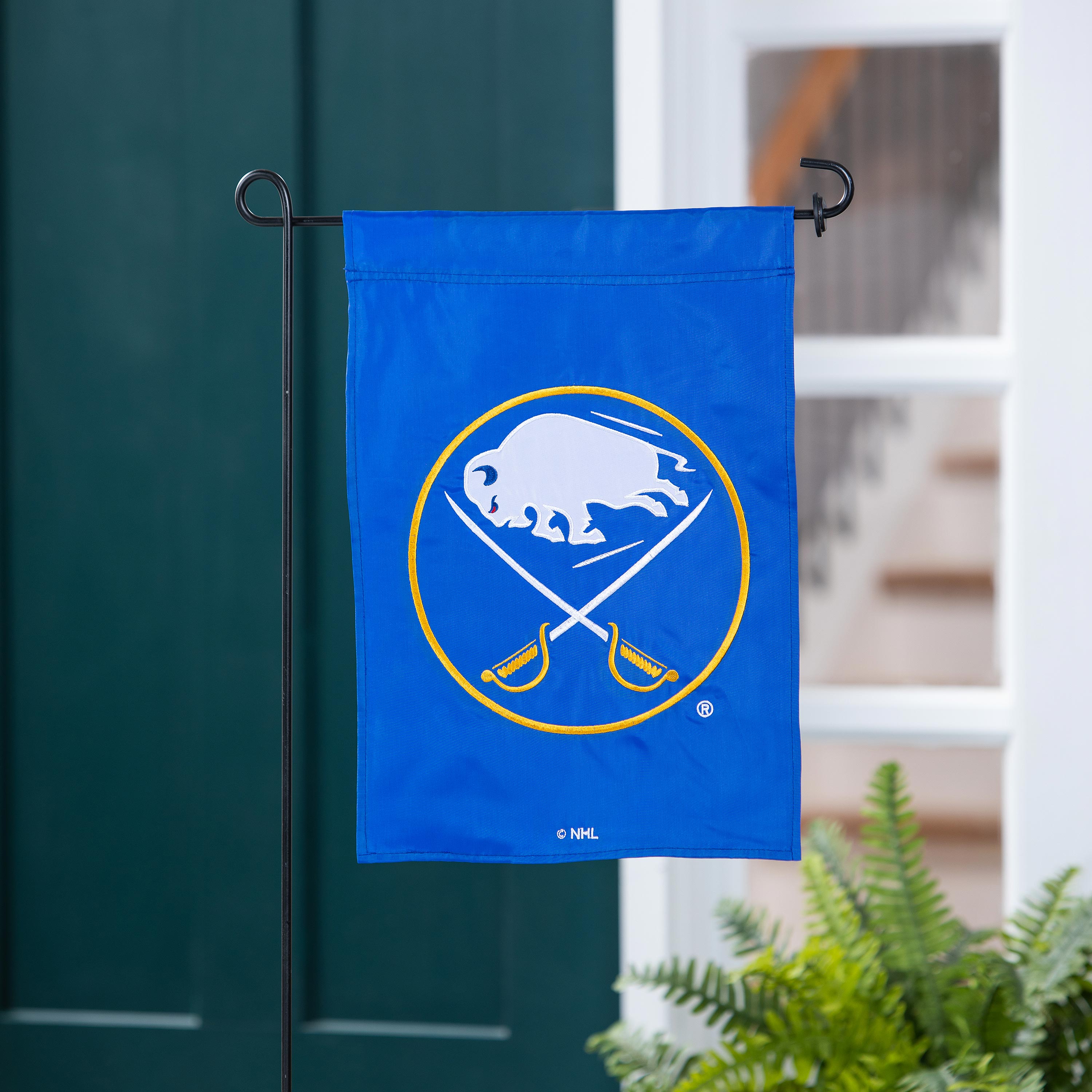 Applique Flag, Gar., Buffalo Sabres - Sports Collectibles, Sports Memorabilia, Sports Fan Shop, Sports Gifts