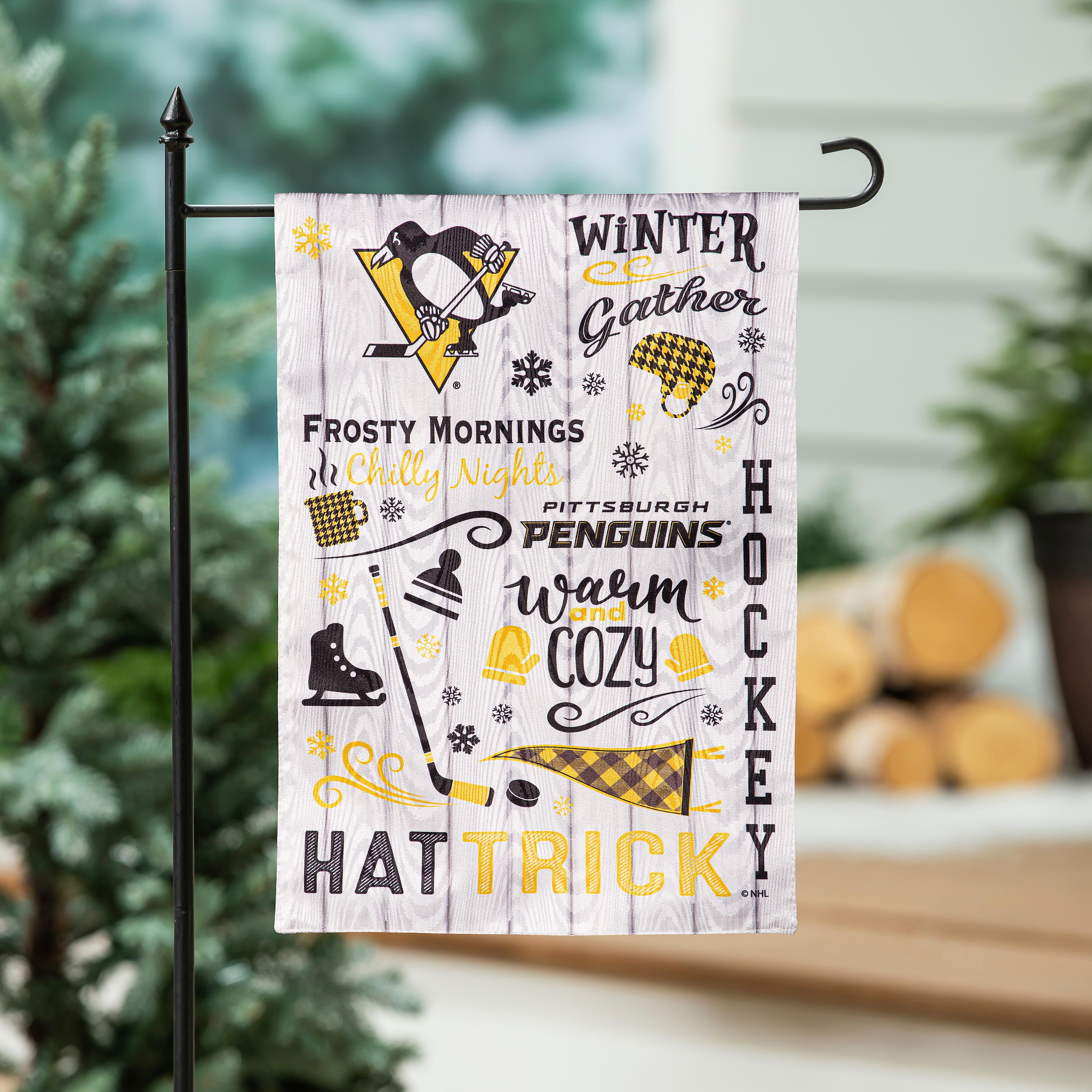 Pittsburgh Penguins, Moire Flag, GDN, Fall Seasonal - Sports Gifts, Sports Memorabilia, Sports Collectibles, Fan Shop