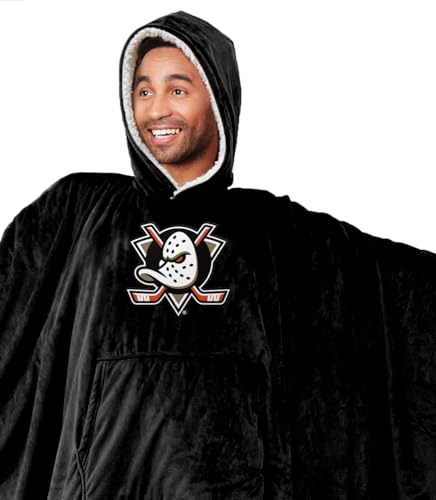 Pegasus Sports NHL Anaheim Ducks Team Color Bloncho w/Logo Patch & Sherpa - Sports Gifts, Sports Memorabilia, Sports Collectibles, Fan Shop