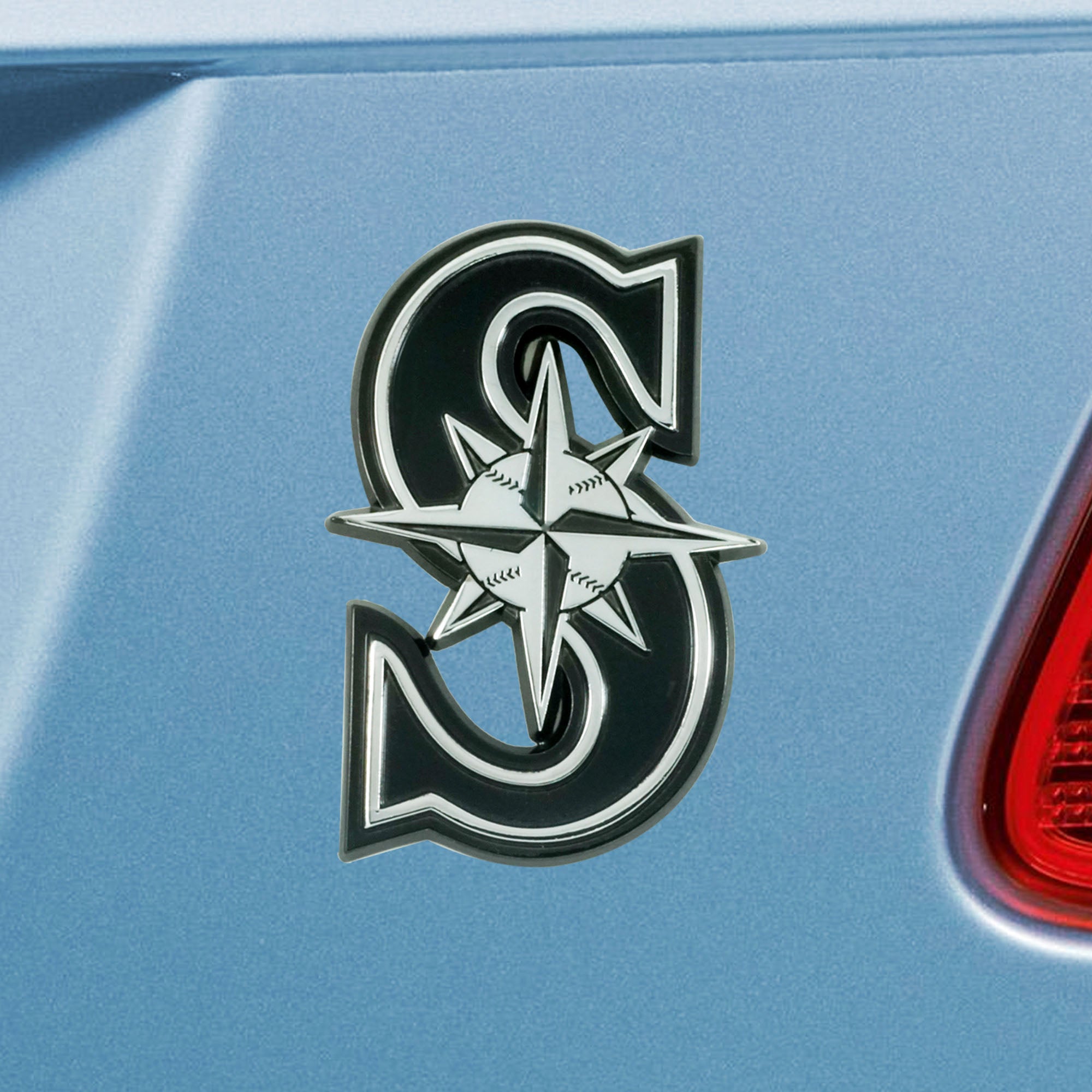 MLB - Seattle Mariners Chrome Emblem - Sports Gifts, Sports Memorabilia, Sports Collectibles, Fan Shop