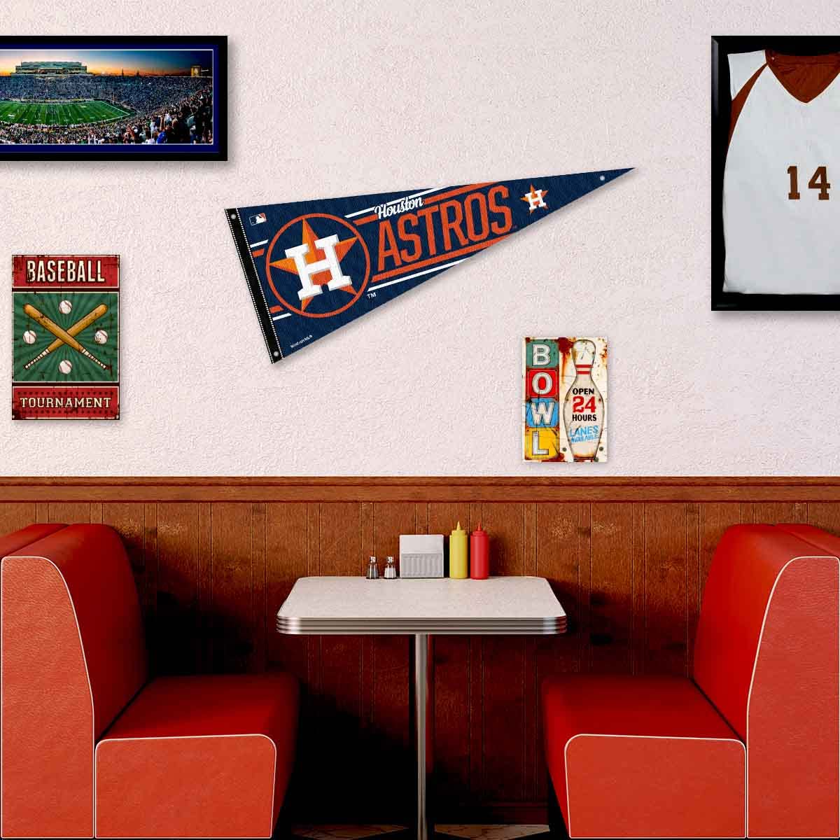 Houston Astros Pennant Banner and Wall Tack Pads - Sports Collectibles, Sports Memorabilia, Sports Fan Shop, Sports Gifts