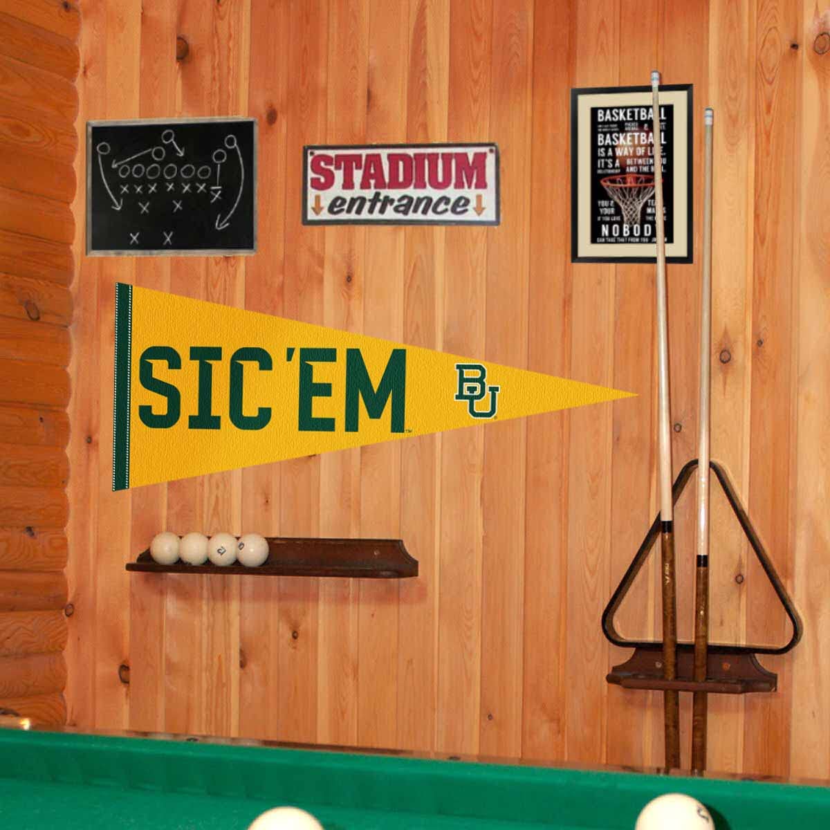 College Flags & Banners Co. Baylor Sic Em Bears Pennant - Sports Collectibles, Sports Memorabilia, Sports Fan Shop, Sports Gifts