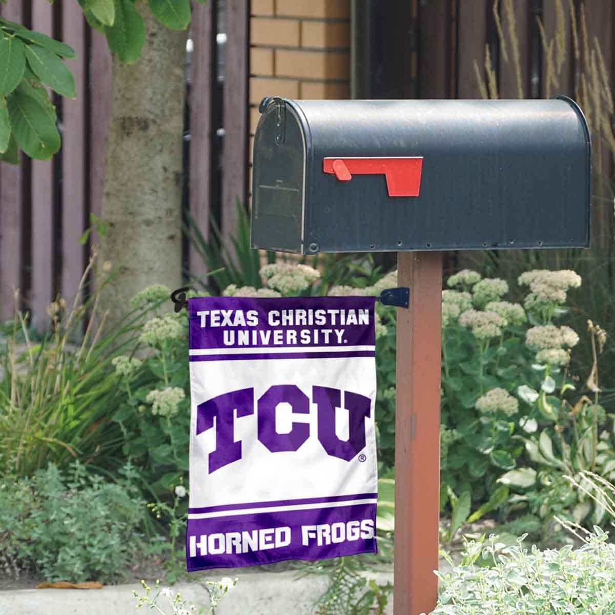 TCU Horned Frogs Garden Flag and Mailbox Post Pole Mount Holder Set - Sports Collectibles, Sports Memorabilia, Sports Fan Shop, Sports Gifts