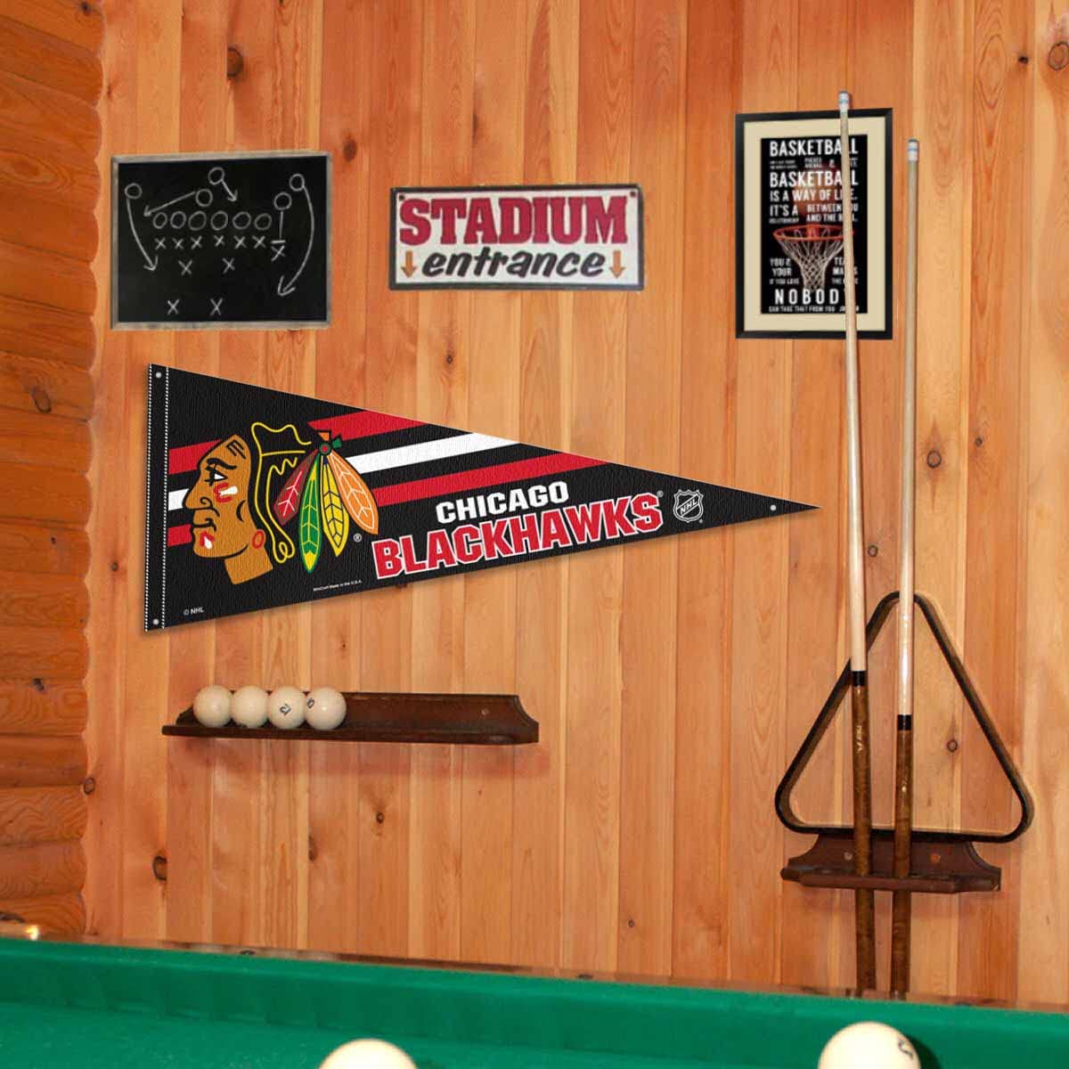 Chicago Blackhawks Pennant Flag and Wall Tack Pads Mounts - Sports Collectibles, Sports Memorabilia, Sports Fan Shop, Sports Gifts