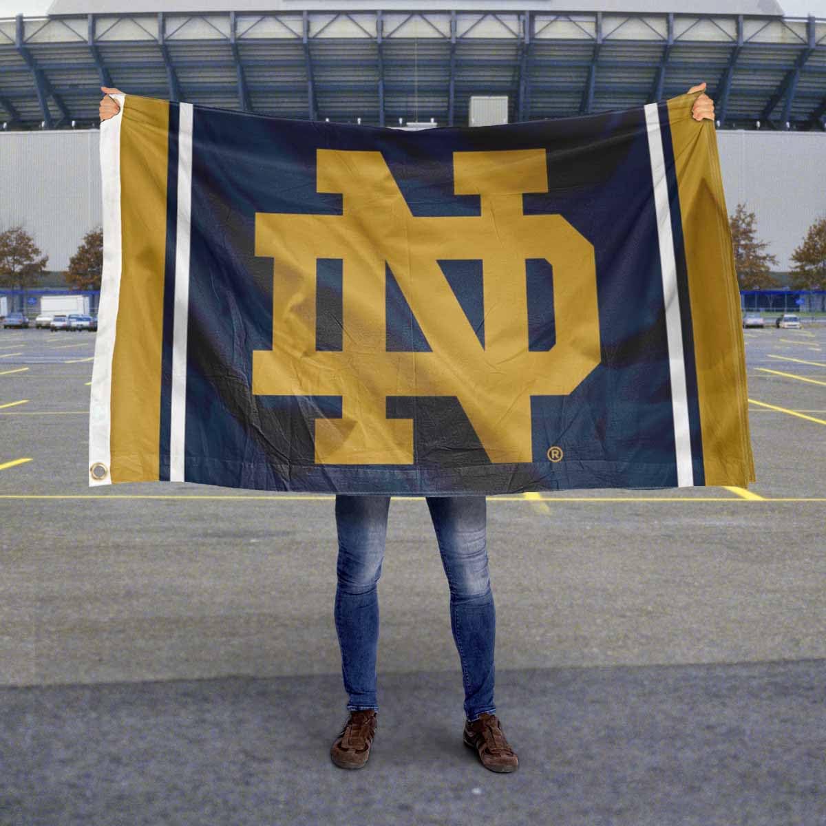 WinCraft Irish ND Logo 3x5 Banner Flag - Sports Collectibles, Sports Memorabilia, Sports Fan Shop, Sports Gifts