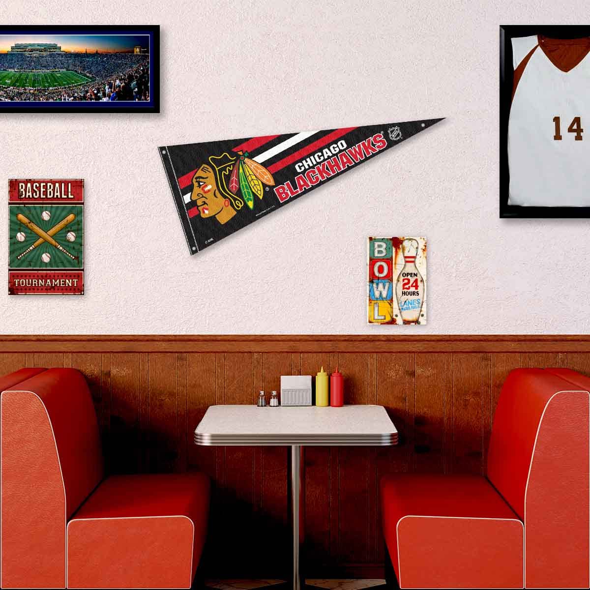 Chicago Blackhawks Pennant Flag and Wall Tack Pads Mounts - Sports Collectibles, Sports Memorabilia, Sports Fan Shop, Sports Gifts