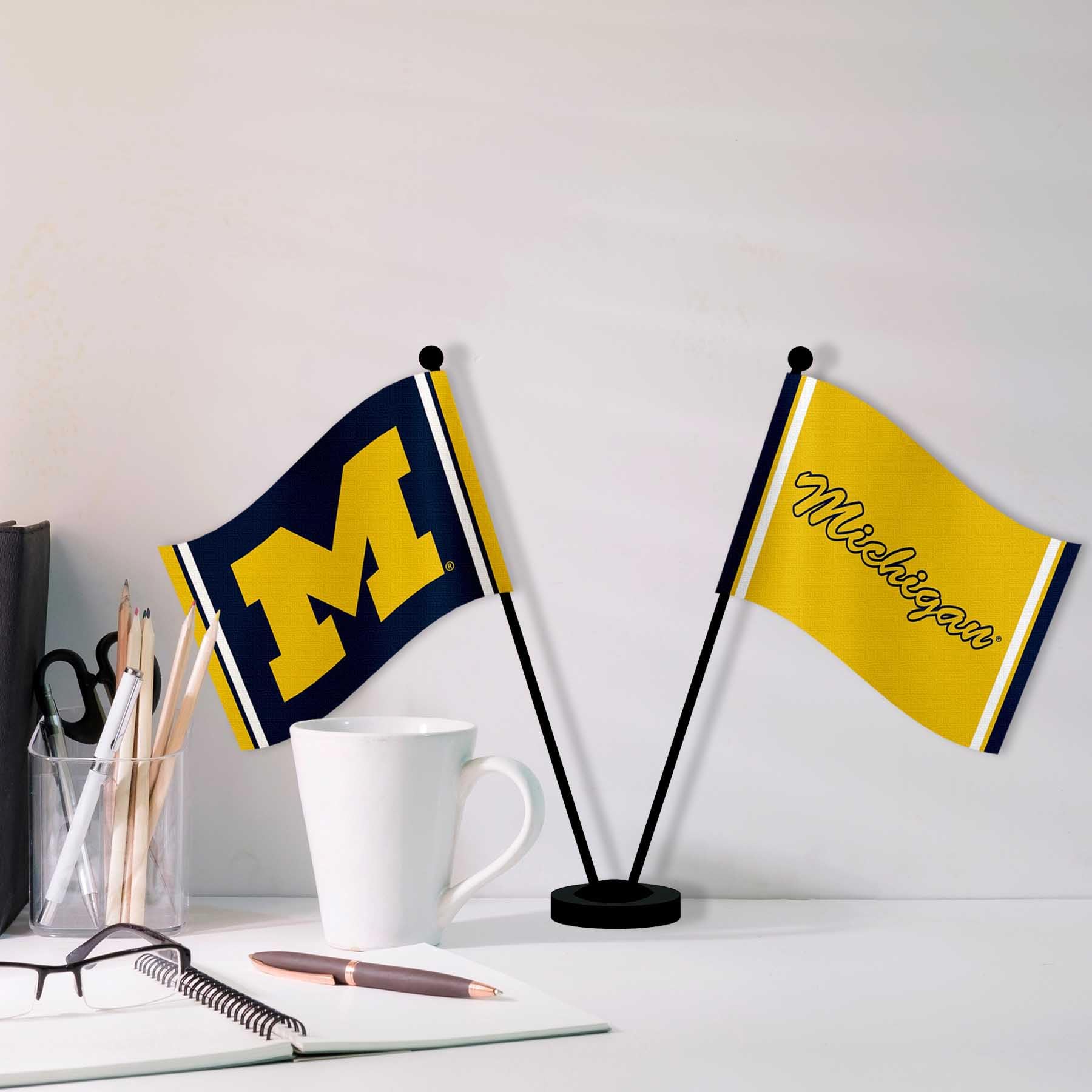WinCraft Michigan Team University Wolverines Desk and Table Top Flags - Sports Collectibles, Sports Memorabilia, Sports Fan Shop, Sports Gifts