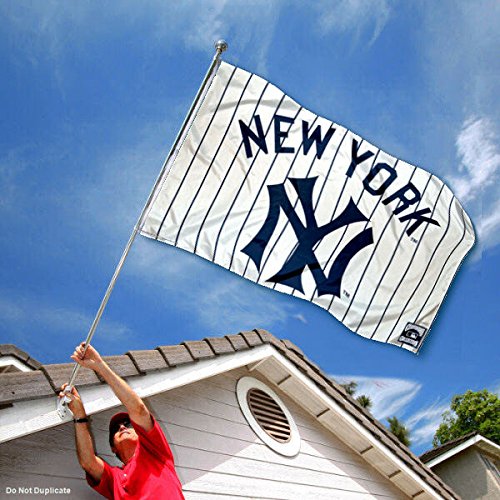 WinCraft New York Yankees Vintage Flag and Banner - Sports Collectibles, Sports Memorabilia, Sports Fan Shop, Sports Gifts