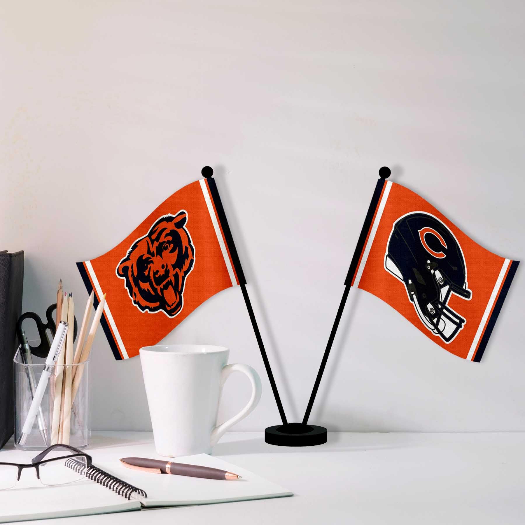 WinCraft Chicago Bears Desk and Table Top Flags - Sports Collectibles, Sports Memorabilia, Sports Fan Shop, Sports Gifts