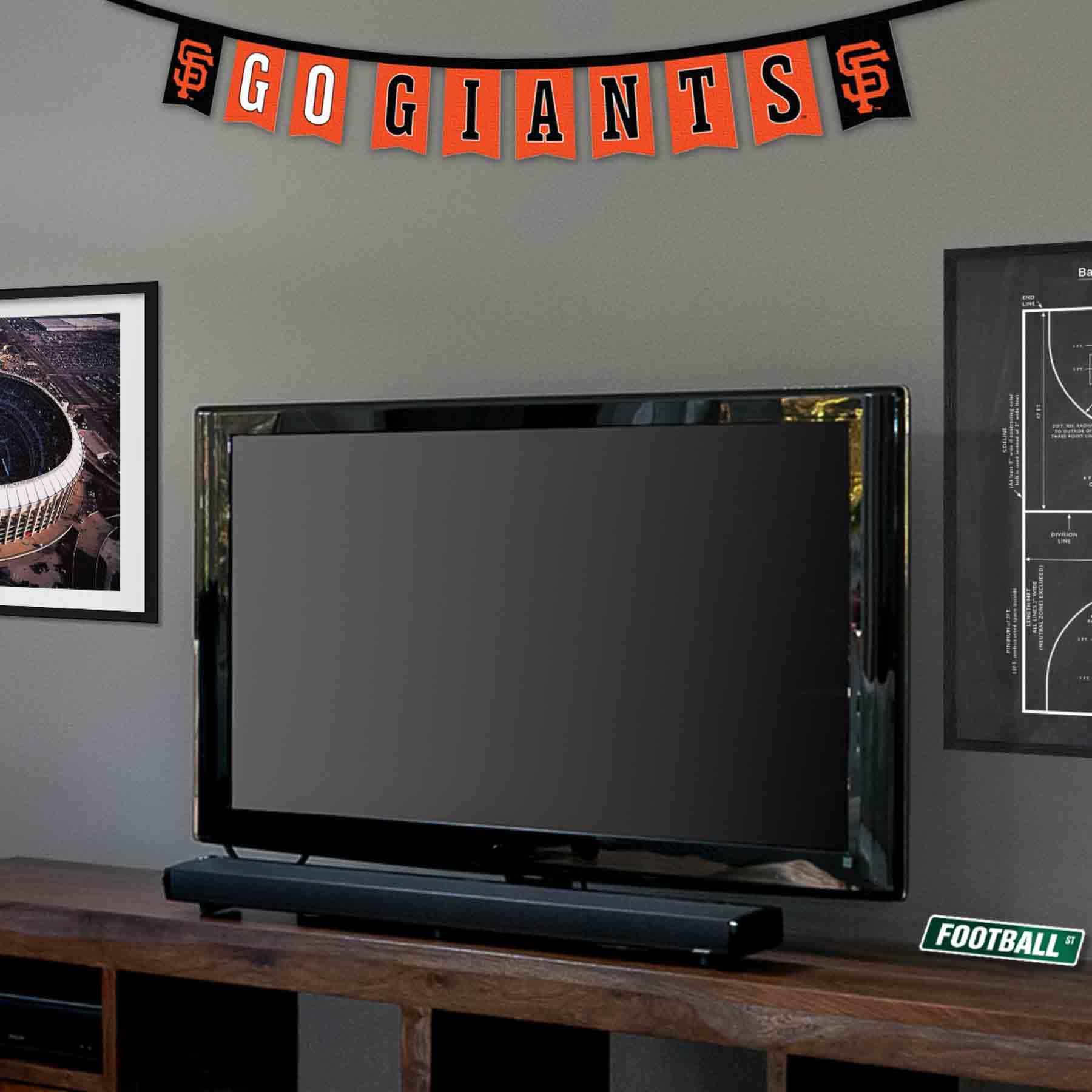 WinCraft San Francisco Giants Banner String Pennant Flags - Sports Collectibles, Sports Memorabilia, Sports Fan Shop, Sports Gifts