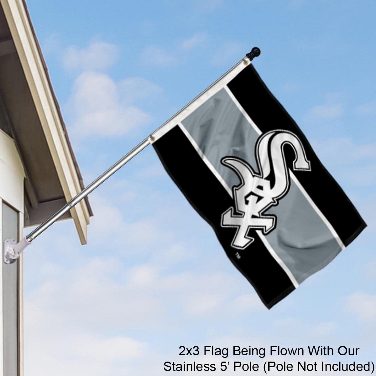 WinCraft Chicago White Sox 2x3 Foot Small Flag - Sports Collectibles, Sports Memorabilia, Sports Fan Shop, Sports Gifts
