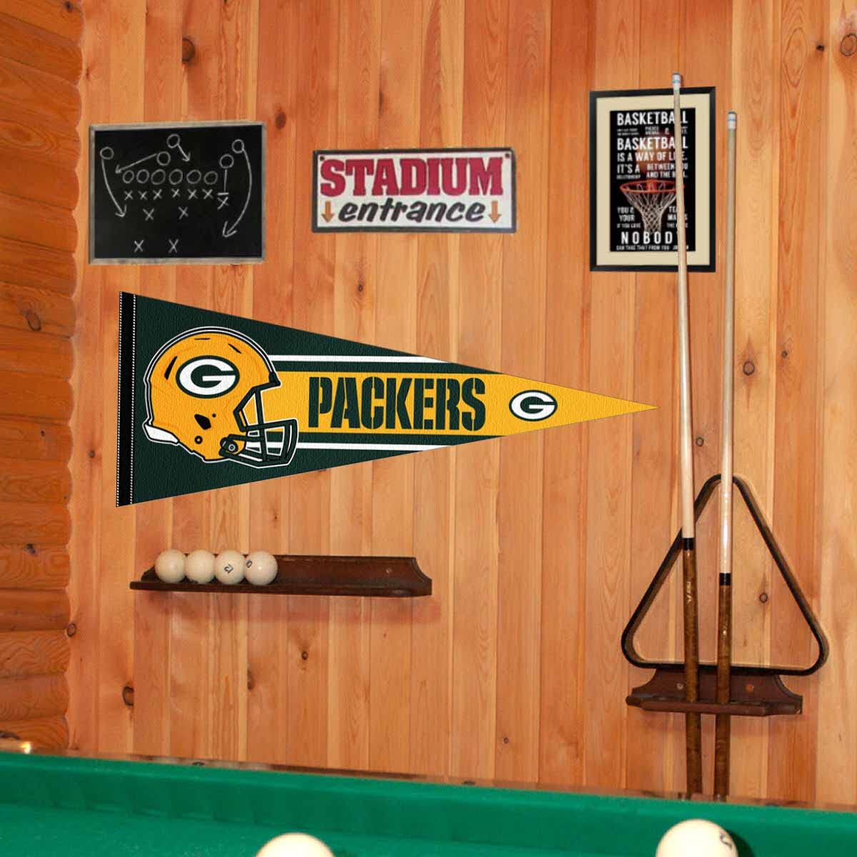 WinCraft Green Bay Packers Official 30 inch Large Pennant - Sports Collectibles, Sports Memorabilia, Sports Fan Shop, Sports Gifts