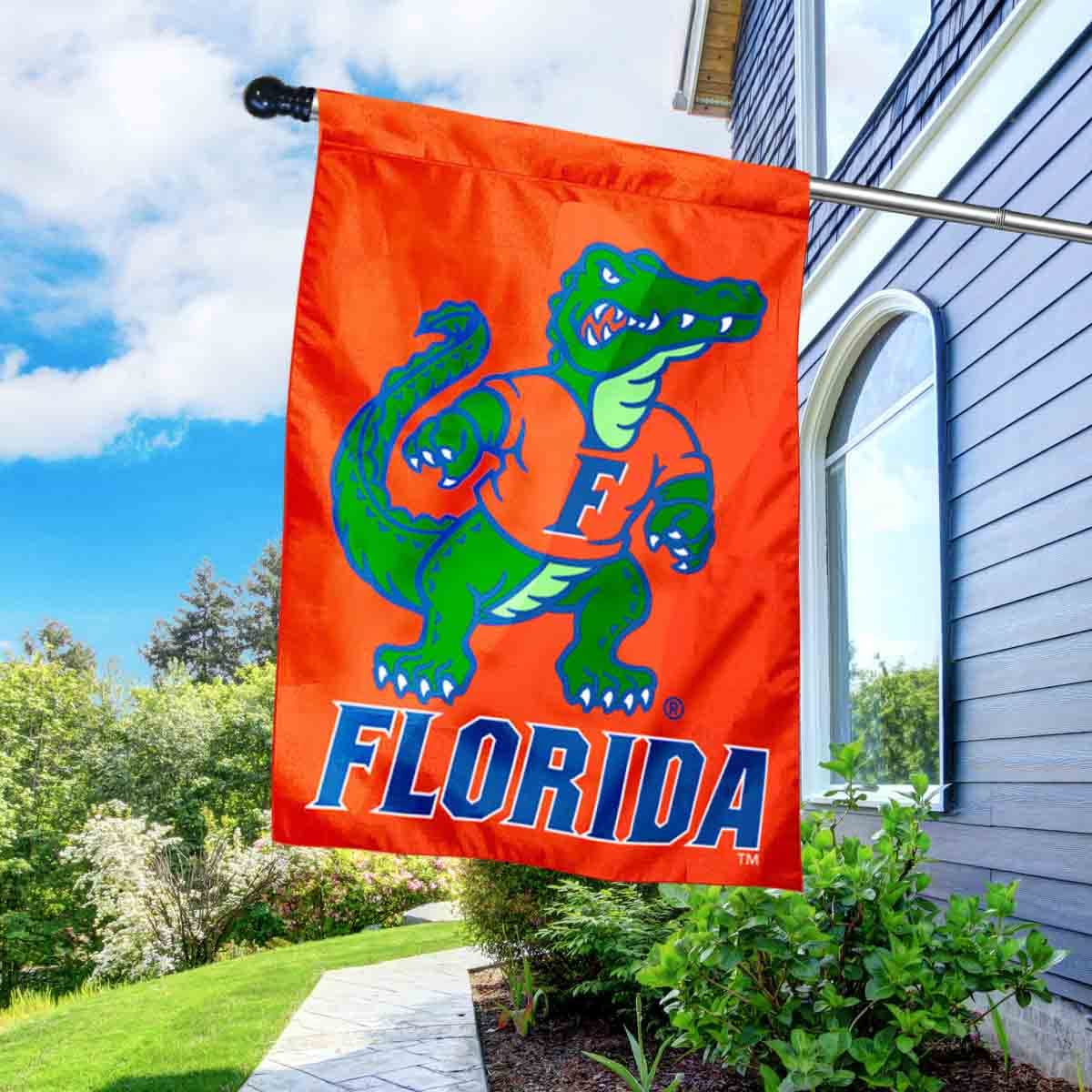 College Flags & Banners Co. University of Florida Double Logo House Flag with Flag Pole Set - Sports Collectibles, Sports Memorabilia, Sports Fan Shop, Sports Gifts