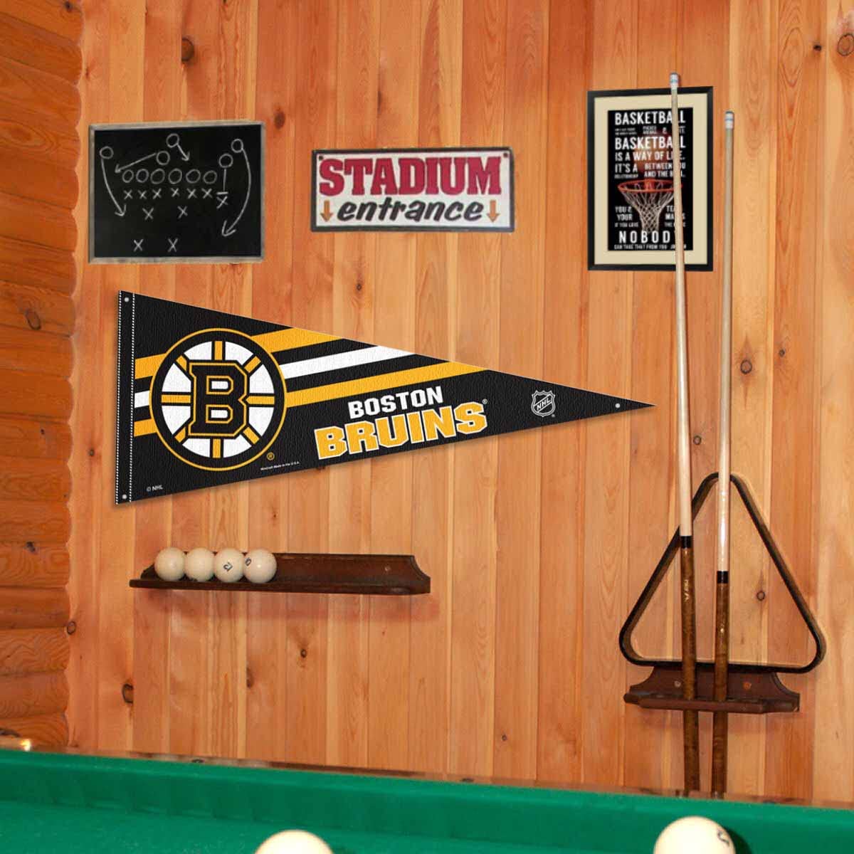 Boston Bruins Pennant Flag and Wall Tack Pads Mounts - Sports Collectibles, Sports Memorabilia, Sports Fan Shop, Sports Gifts
