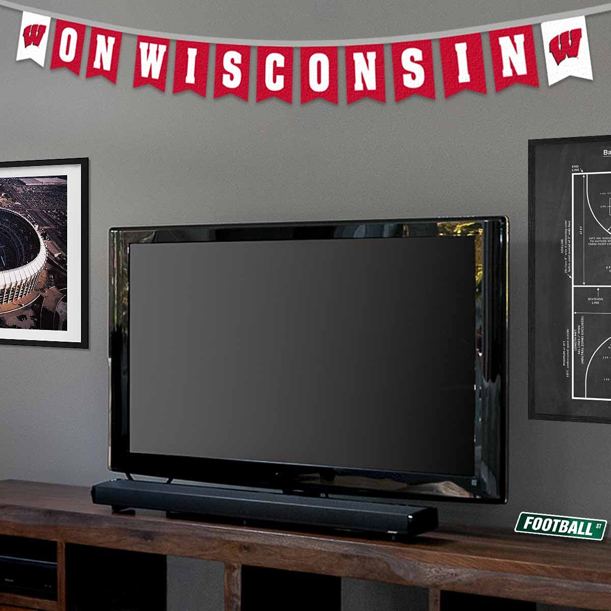 Wisconsin Badgers Banner String Pennant Flags - Sports Collectibles, Sports Memorabilia, Sports Fan Shop, Sports Gifts